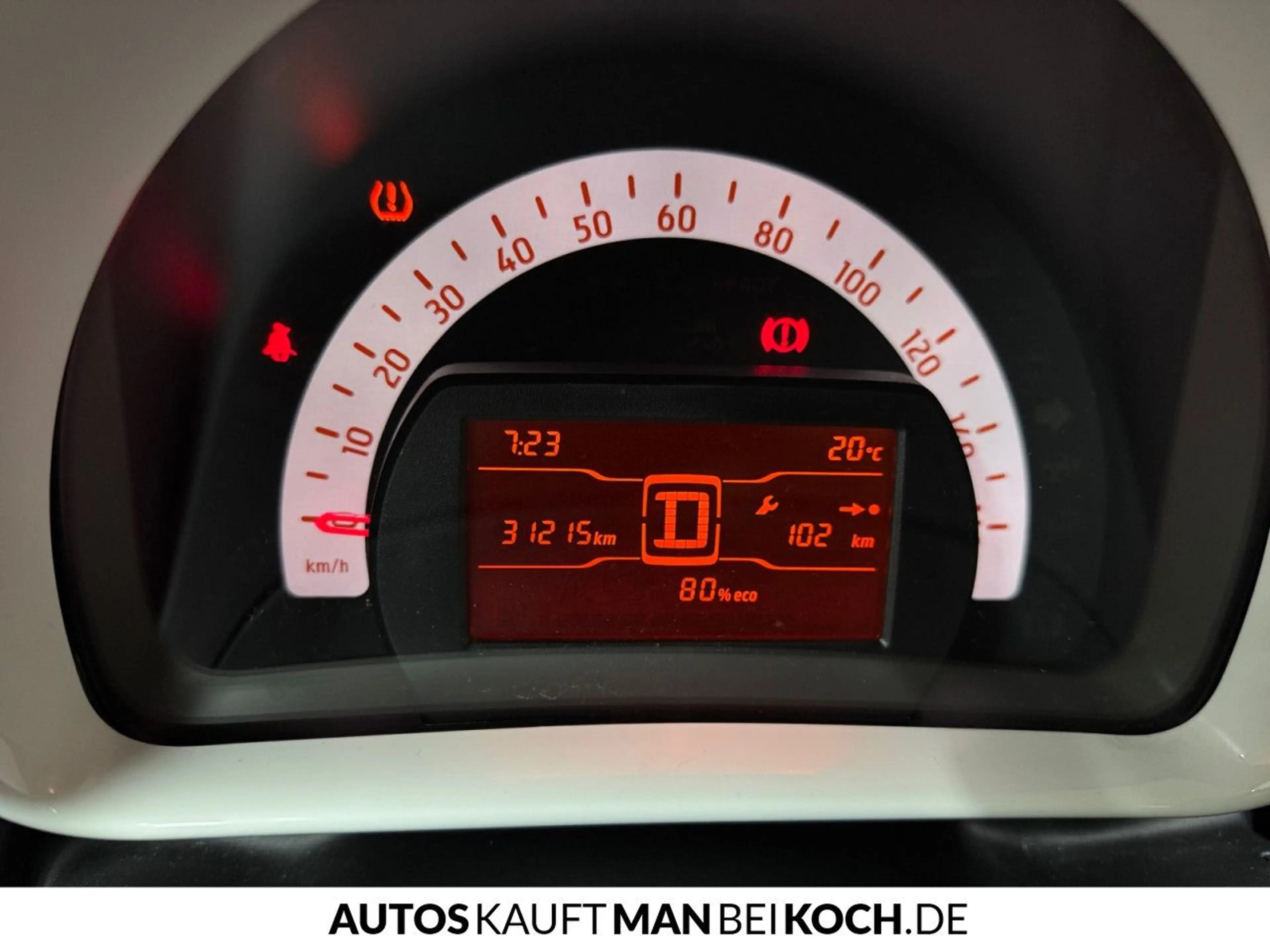 smart forTwo EQ LED Tagfahrlicht, Sitzheizung, 4Season Klima — photo 12