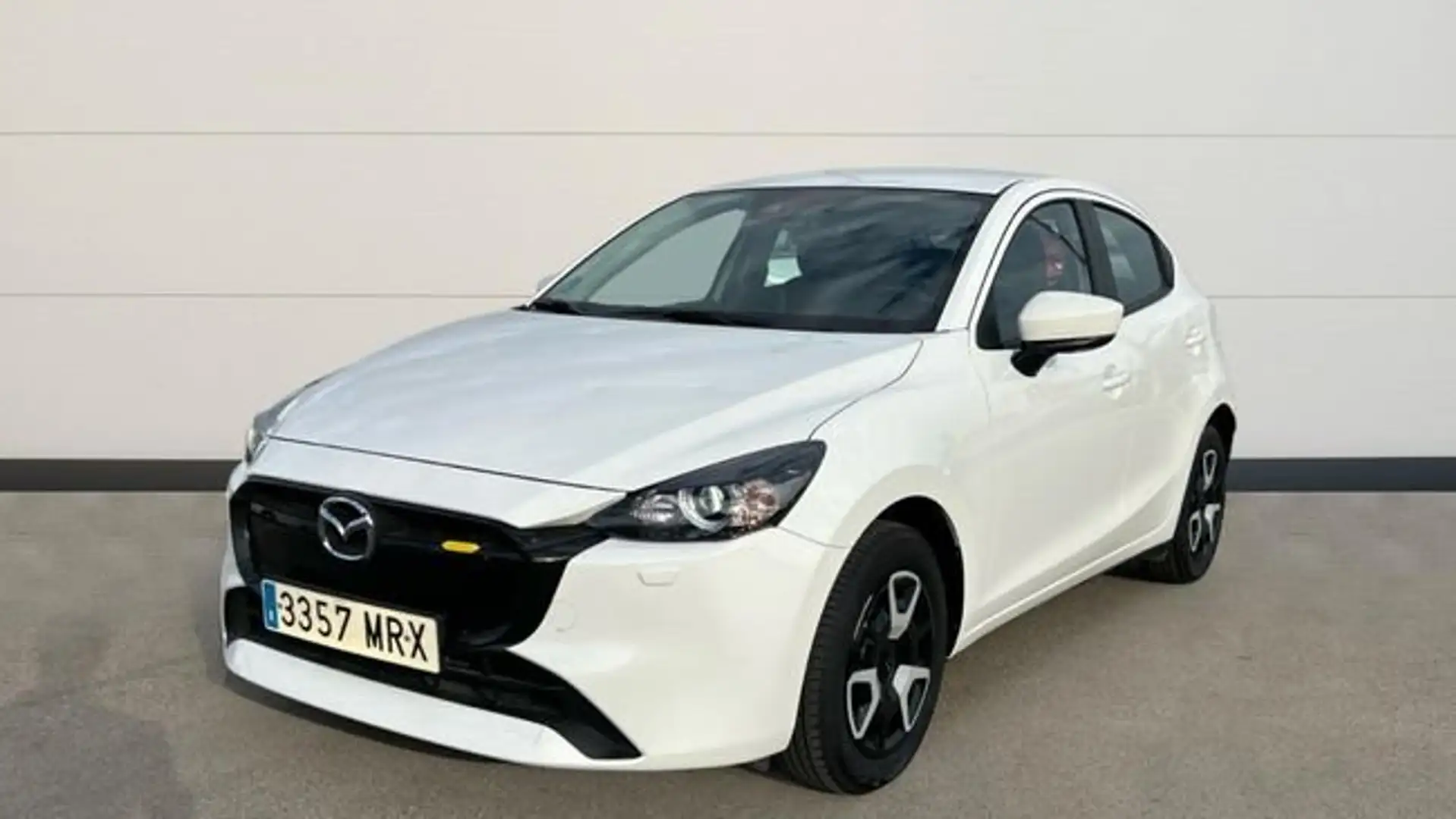Mazda 2 1.5 E-SKYACTIV-G CENTER-LINE CONVENIENCE 90 5P Blanco - 2