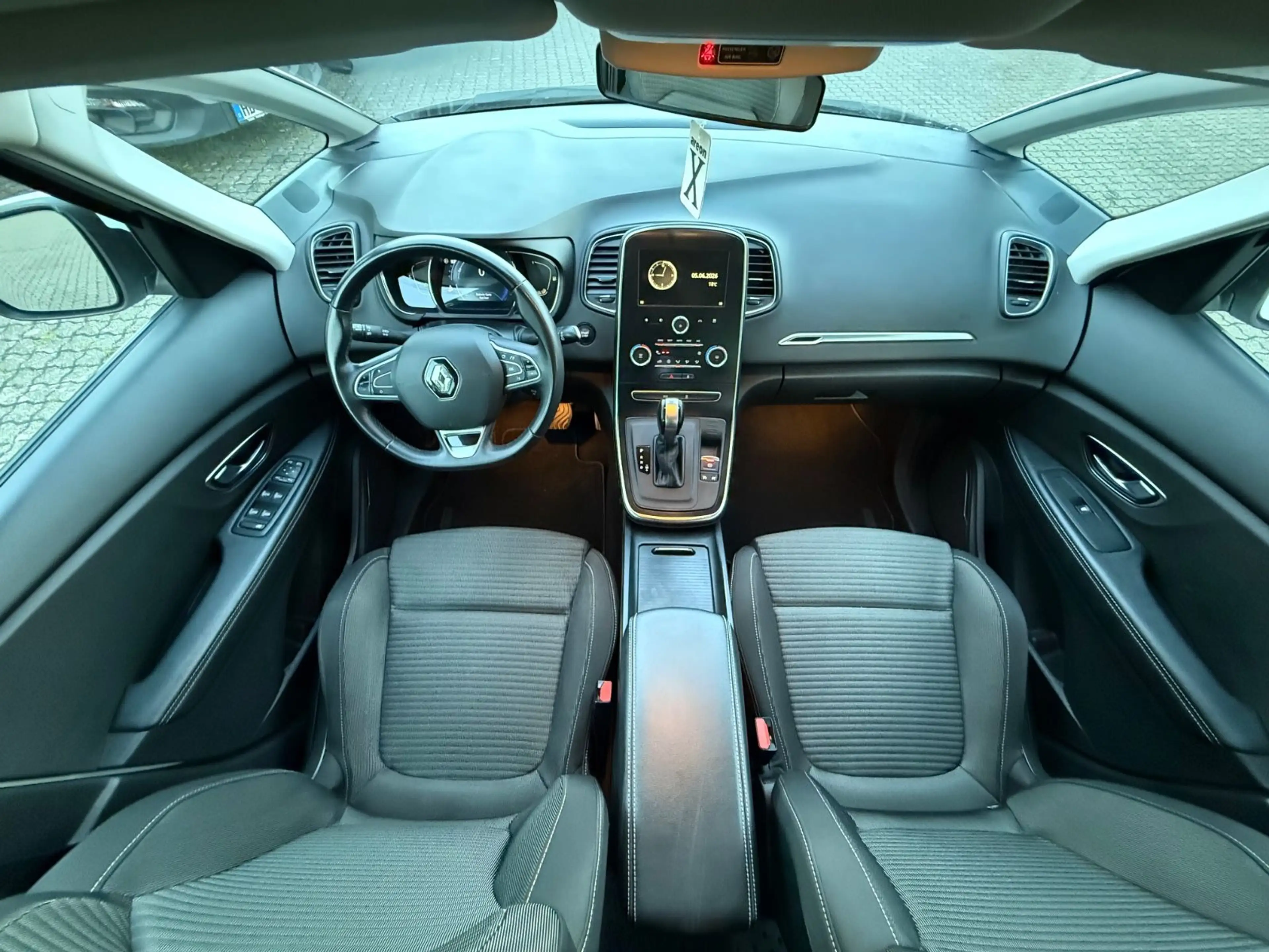 Renault Grand Scenic IV Business Edition*AUT*NAVI*LED* — photo 9