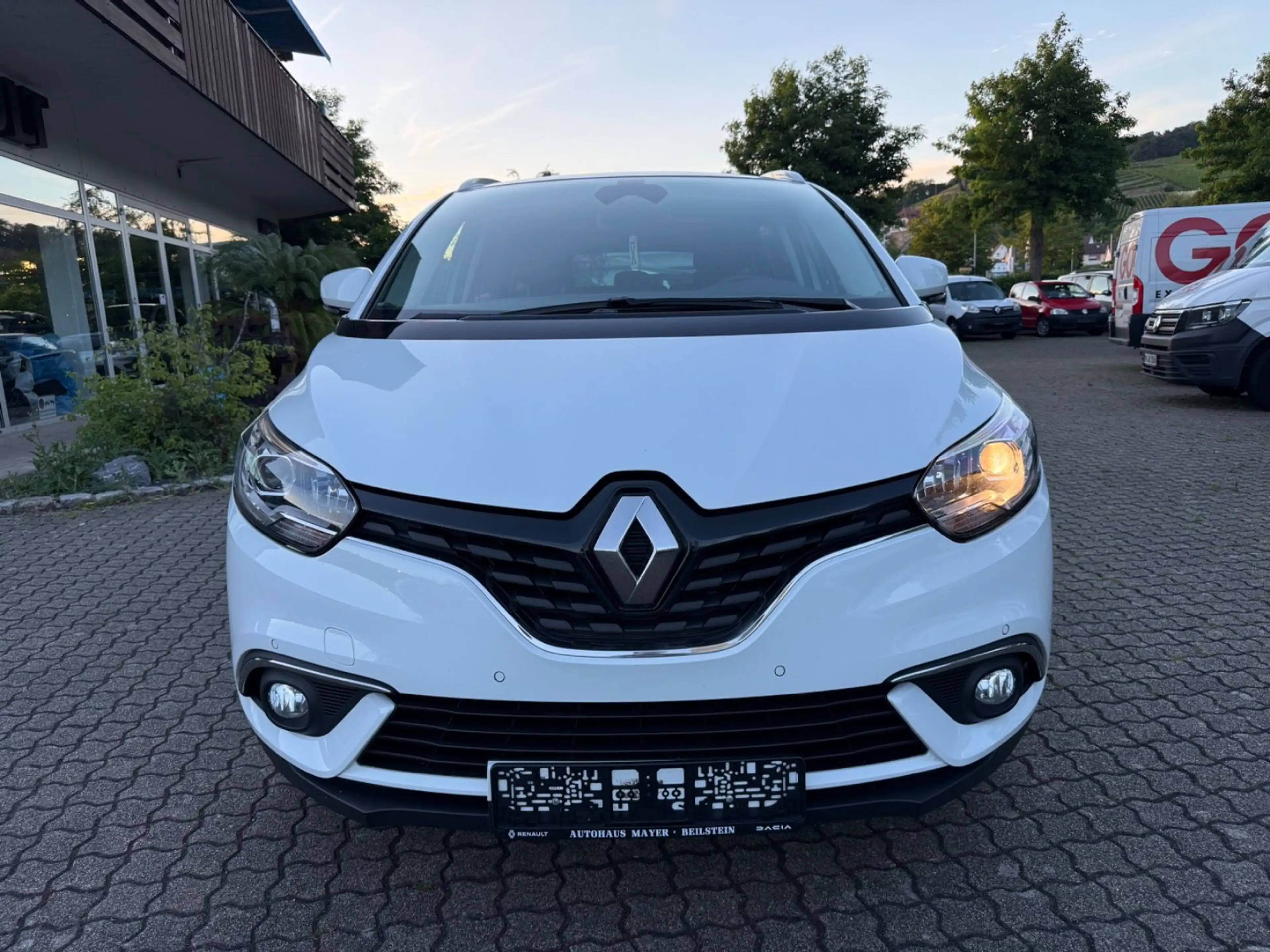 Renault Grand Scenic IV Business Edition*AUT*NAVI*LED* — photo 2