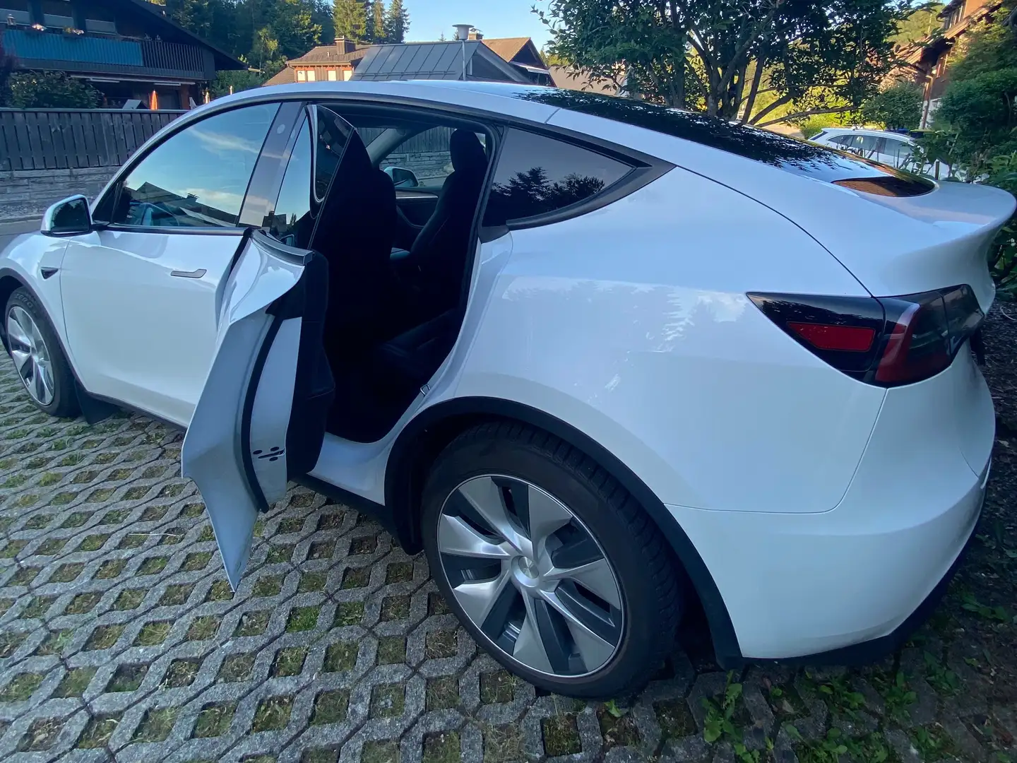 Tesla Model Y Model Y RWD Weiß - 2