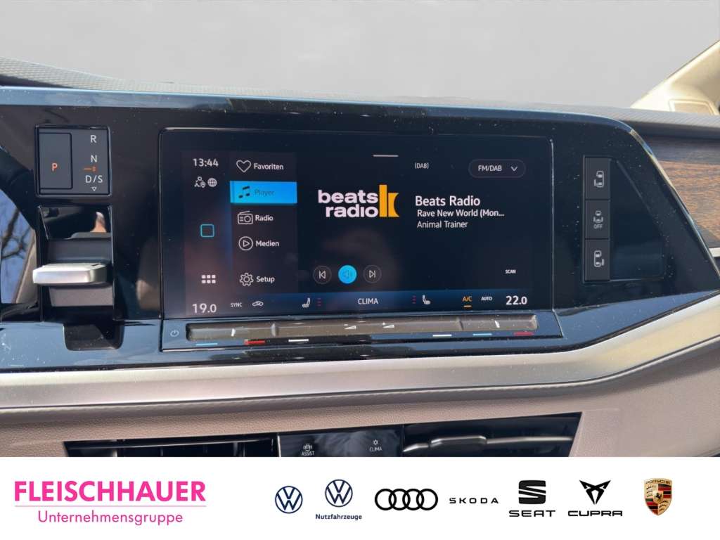 Volkswagen T7