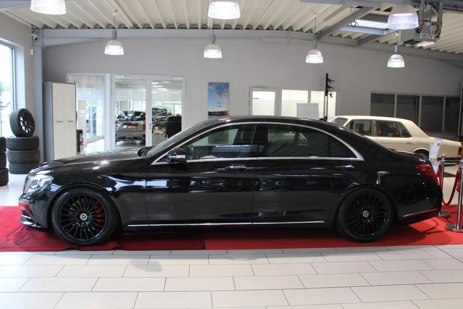 Mercedes-Benz S 400 4Matic L gepflegt*Scheckheft Noir - 2