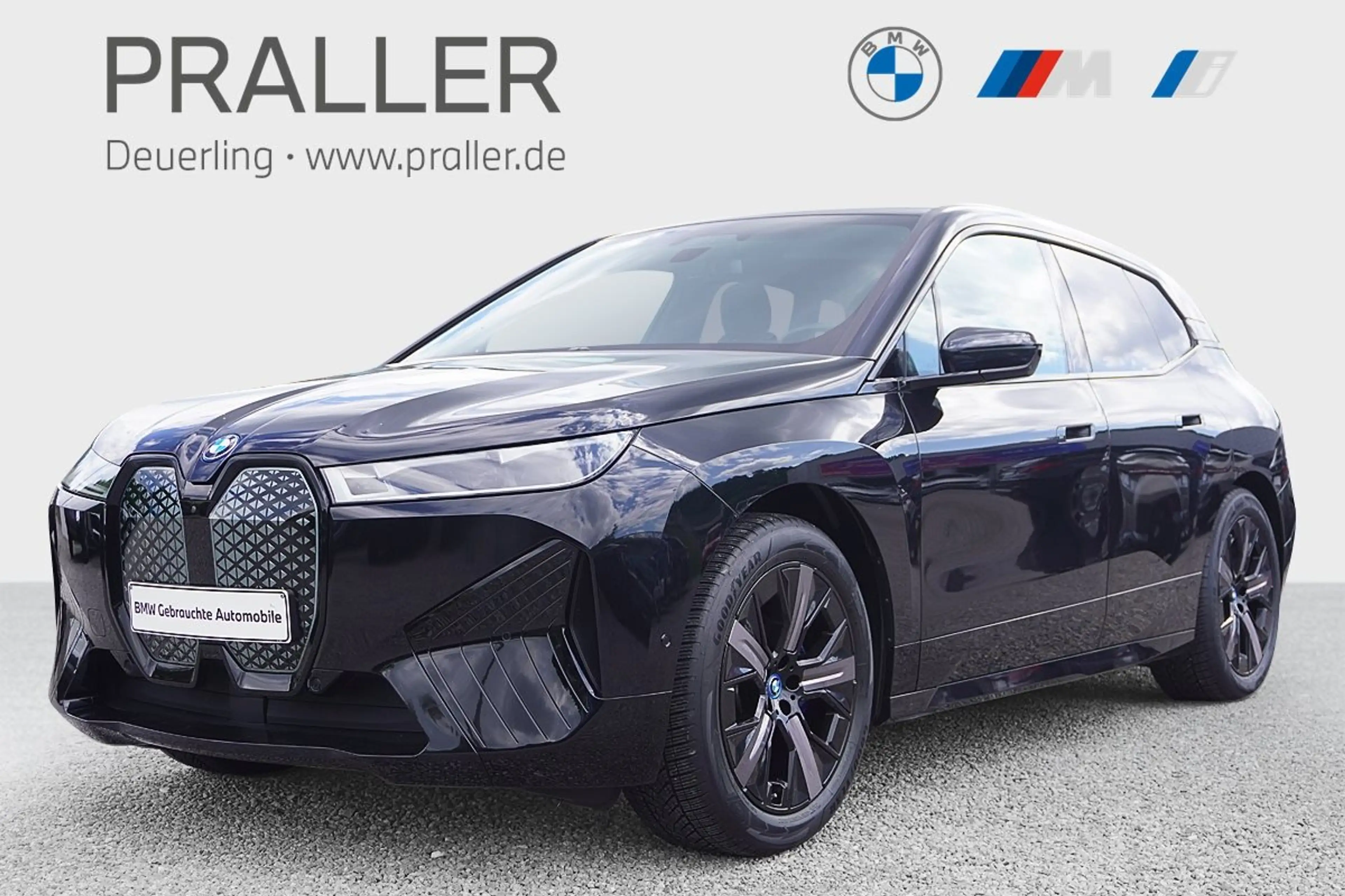 BMW iX xDrive40 — photo 6