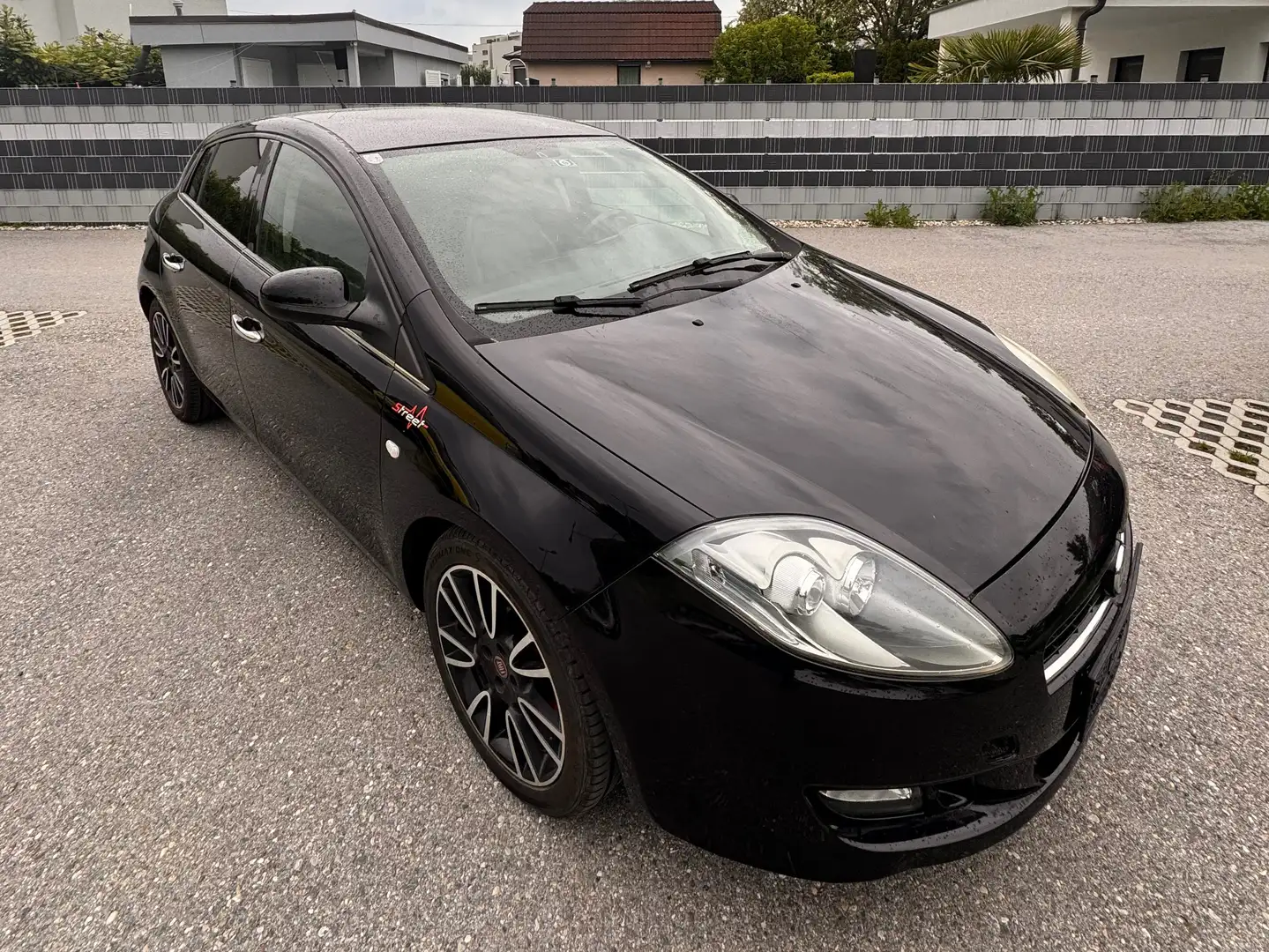 Fiat Bravo Bravo Italia 1,4 T-Jet 120 Easy Italia Easy Schwarz - 1