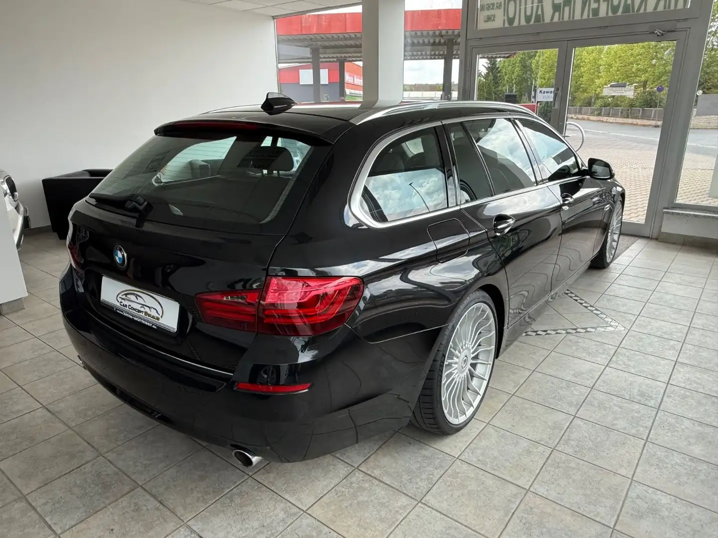 BMW 535 i Touring Luxury Line 20" ALPINA VOLL Schwarz - 2