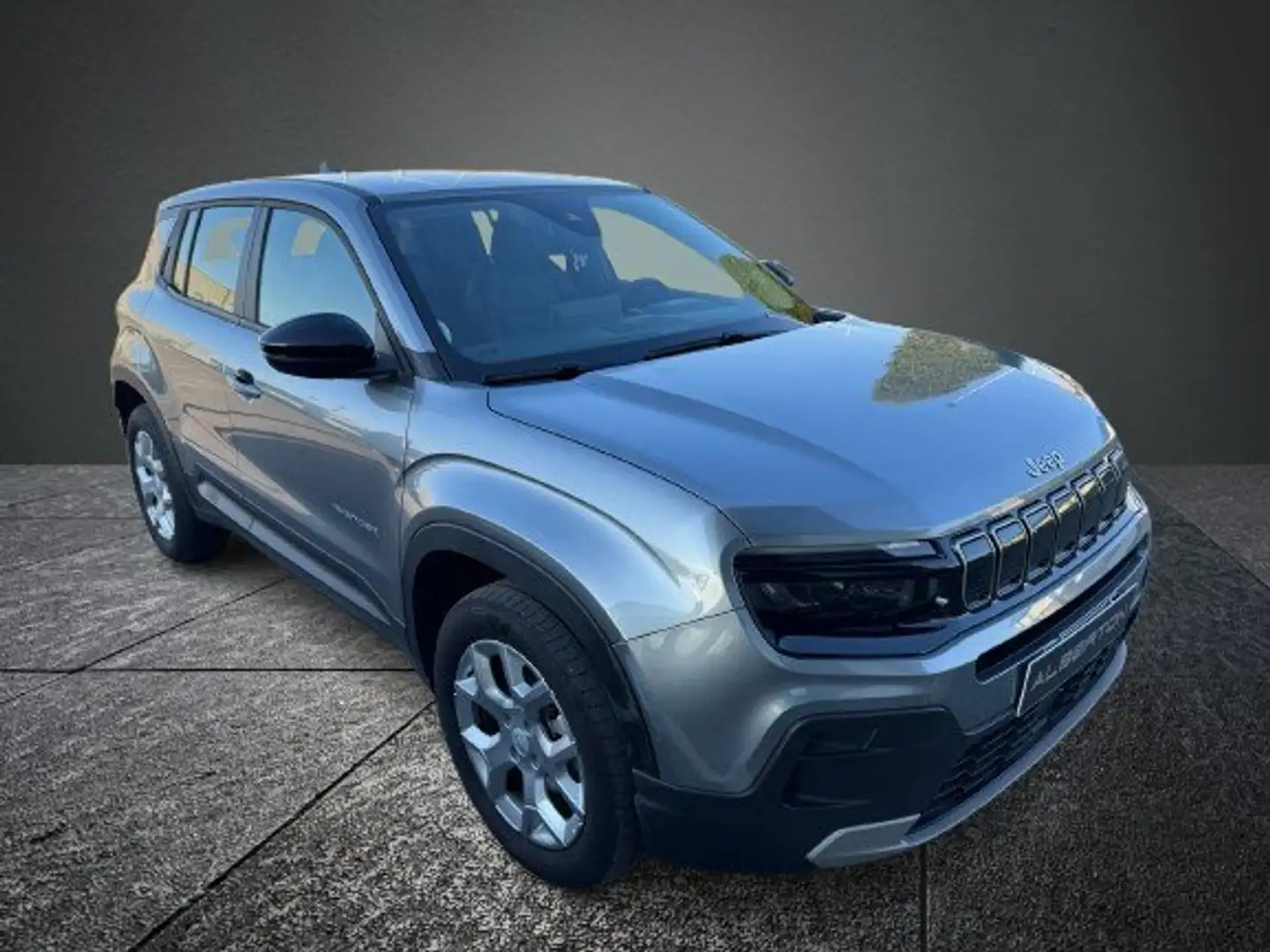Jeep Avenger Avenger full-electric Altitude fwd 156cv auto Gris - 1