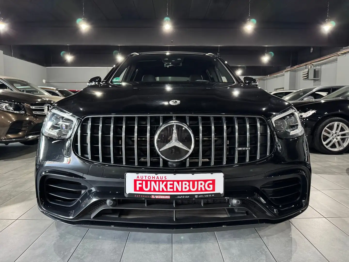 Mercedes-Benz GLC 63 AMG PANO/HUD/DISTR/360°/BURMESTER/VIRTUAL Schwarz - 2
