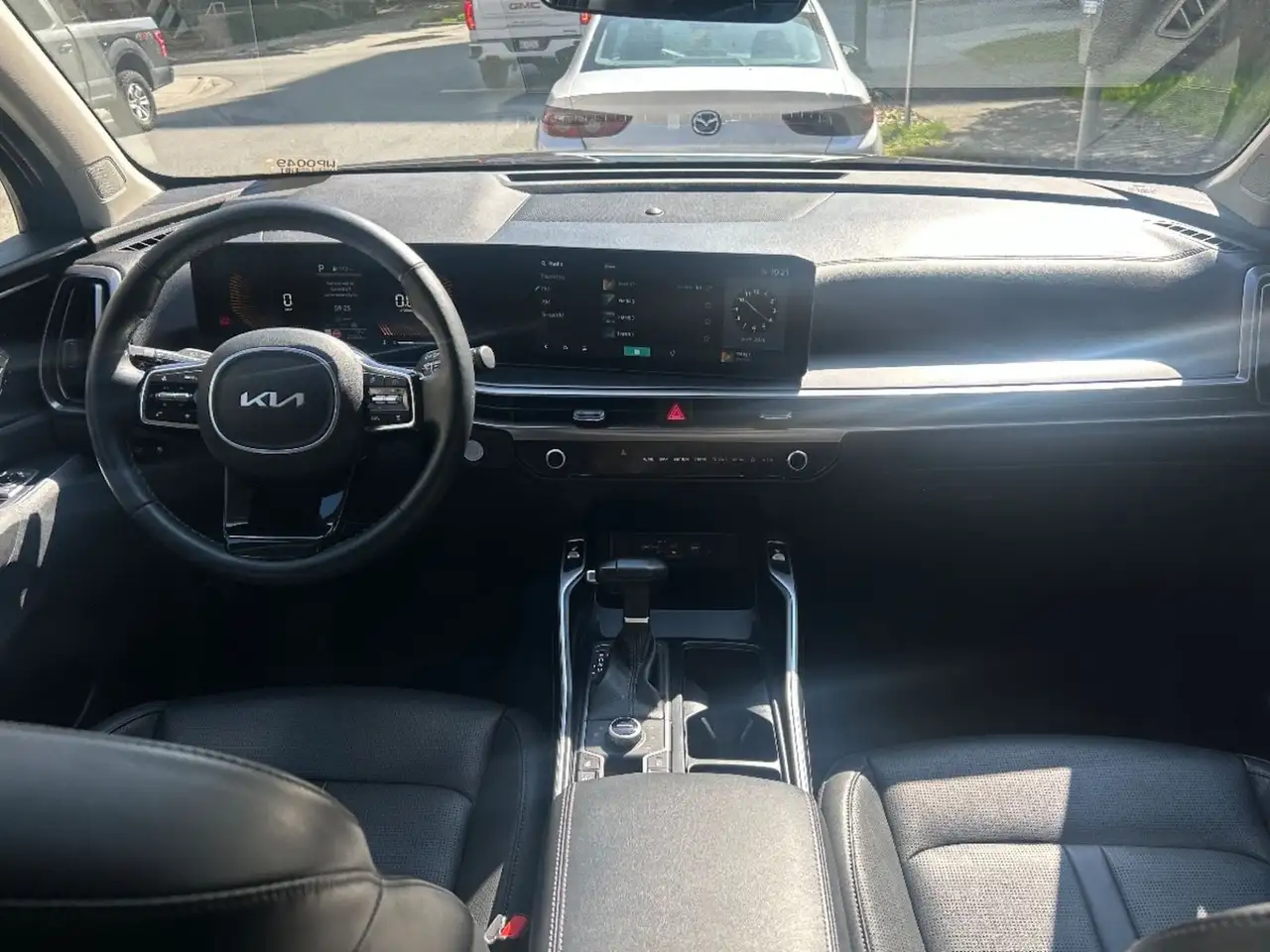 Kia Sorento снимка Kia Sorento