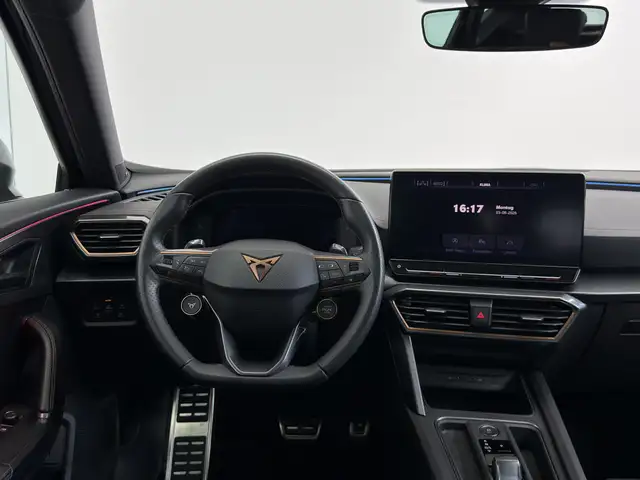 Cupra Formentor view 11