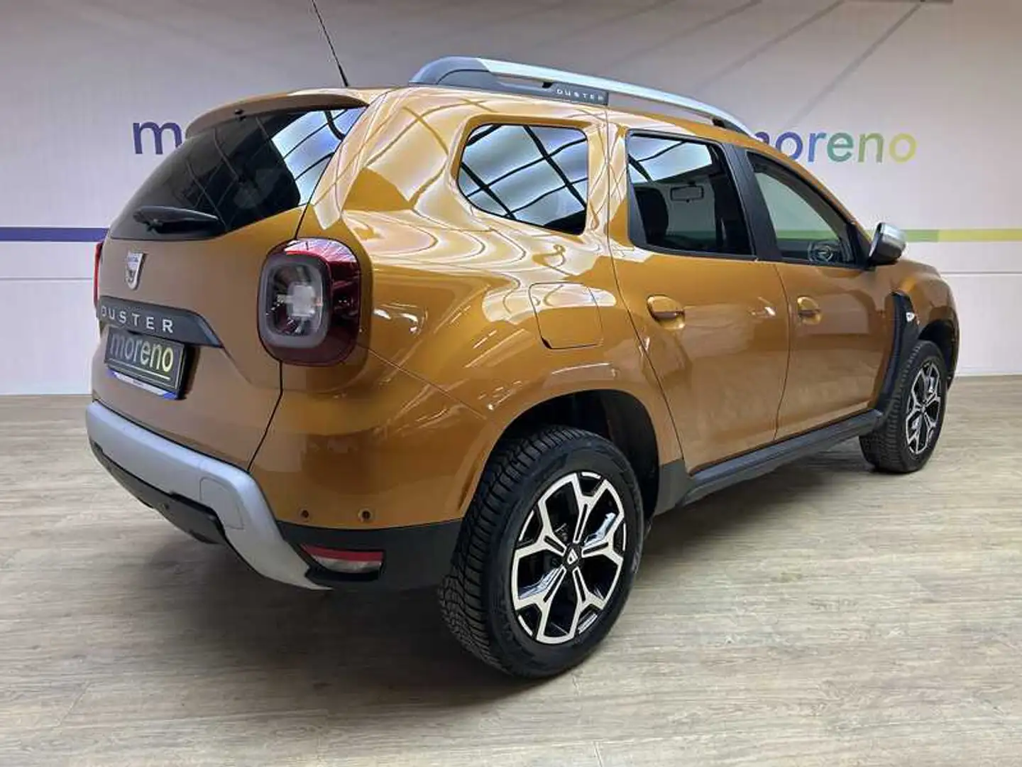 Dacia Duster 1.0 tce Journey Gpl 4x2 100 CV Золотистый - 2