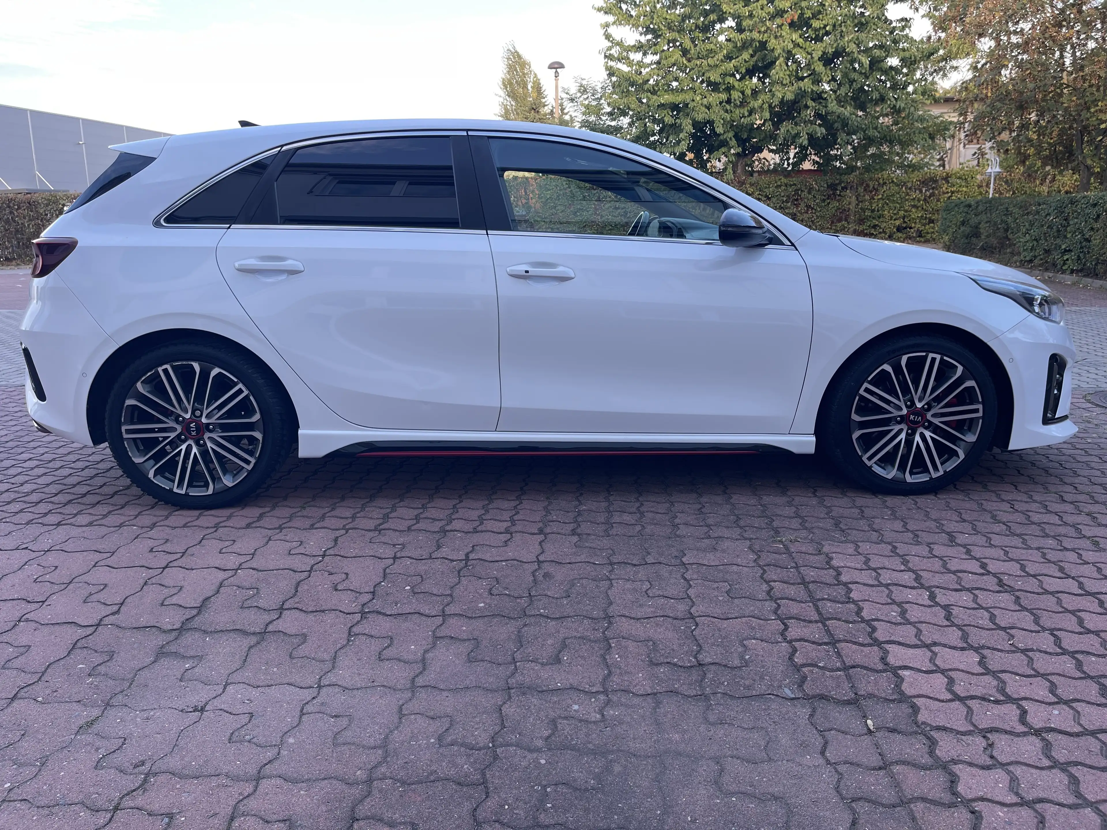 Kia Ceed / cee'd GT NAVI LED PANORAMA KAMERA — photo 5