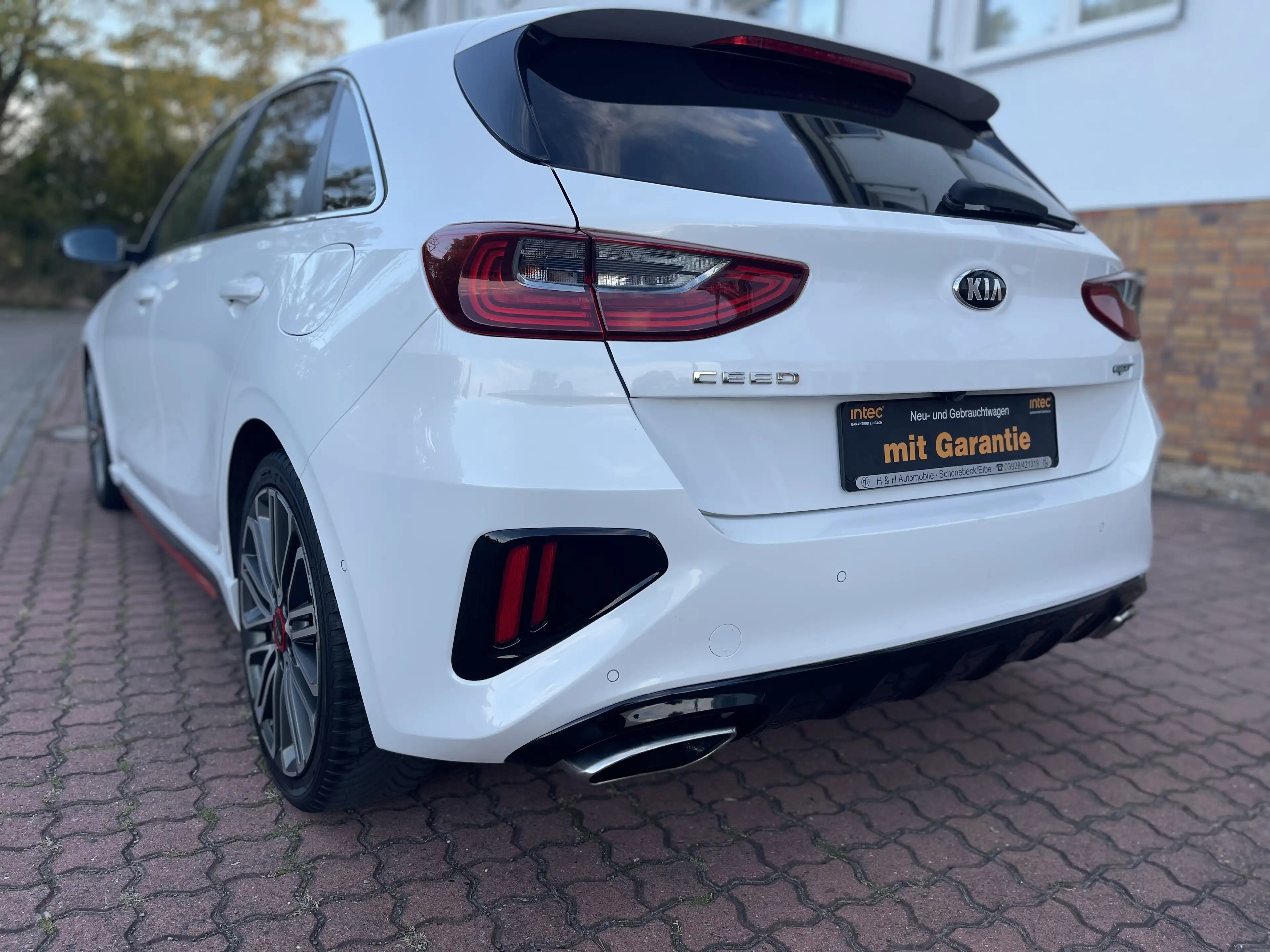 Kia Ceed / cee'd GT NAVI LED PANORAMA KAMERA — photo 3