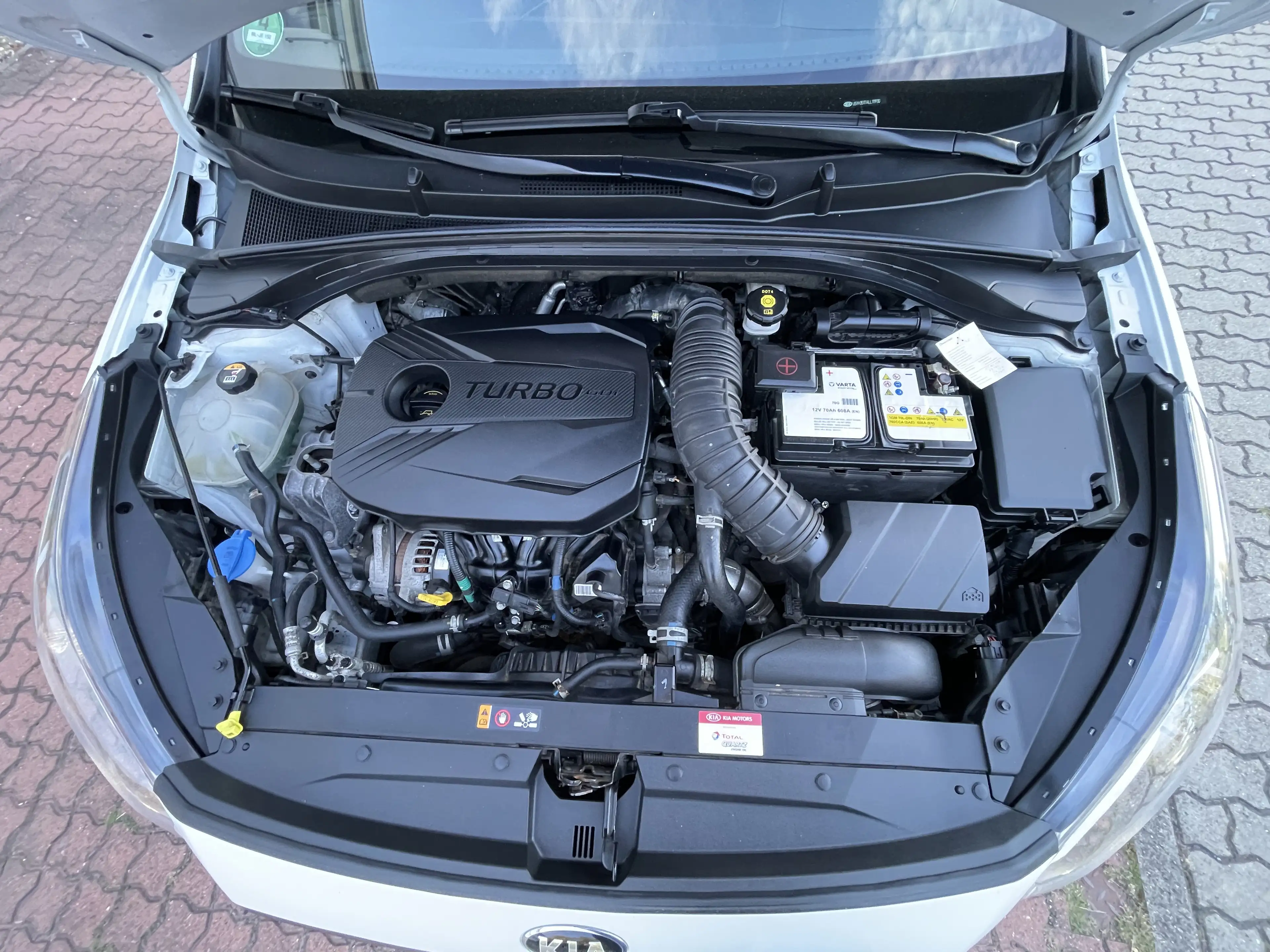 Kia Ceed / cee'd GT NAVI LED PANORAMA KAMERA — photo 12