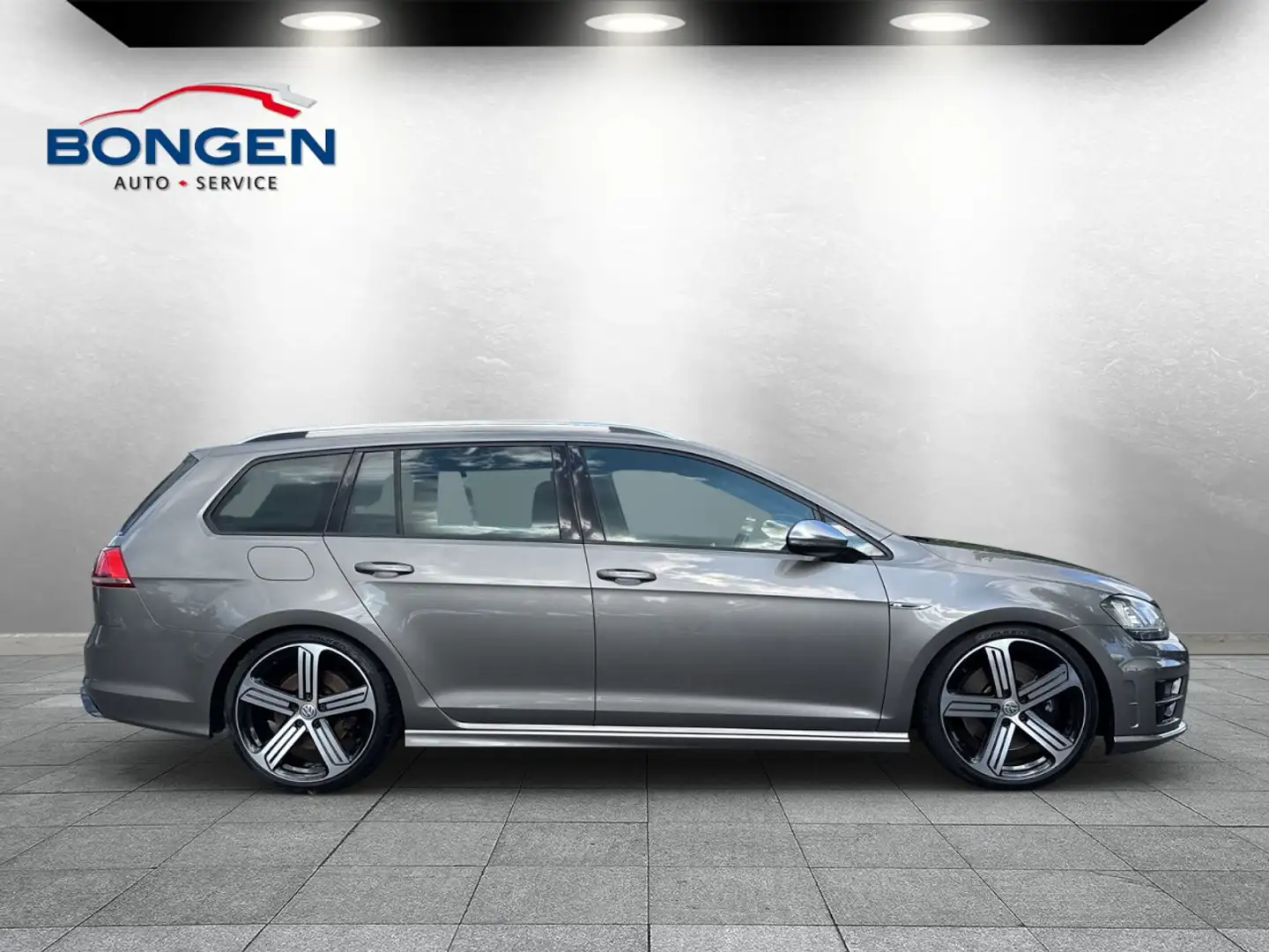 Volkswagen Golf R VII Var. 4Motion DSG Pano Rückfahrkamera Navi Gris - 2