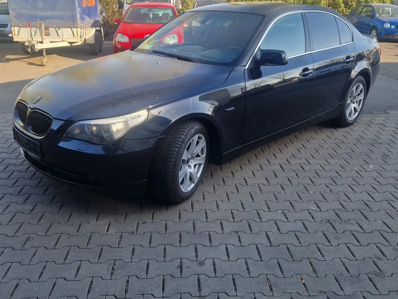 BMW 520