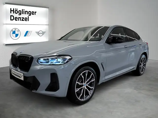 BMW X4 view 2
