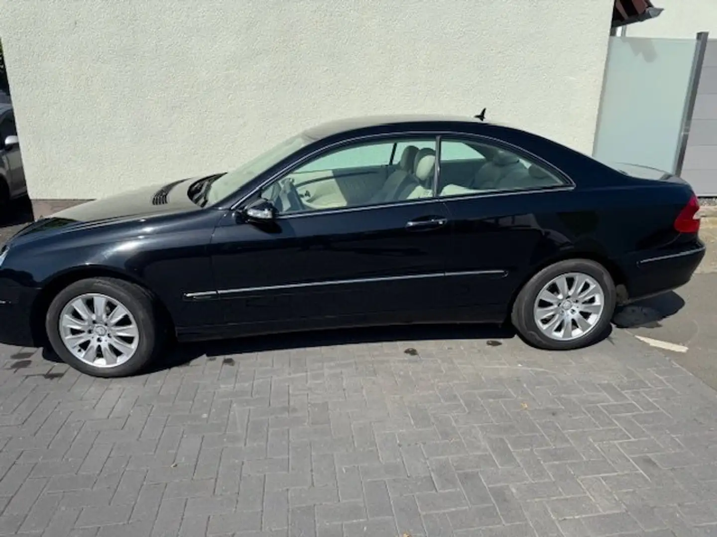 Mercedes-Benz CLK 280 CLK-Klasse Coupe Coupe 7G-TRONIC Elegance Noir - 1