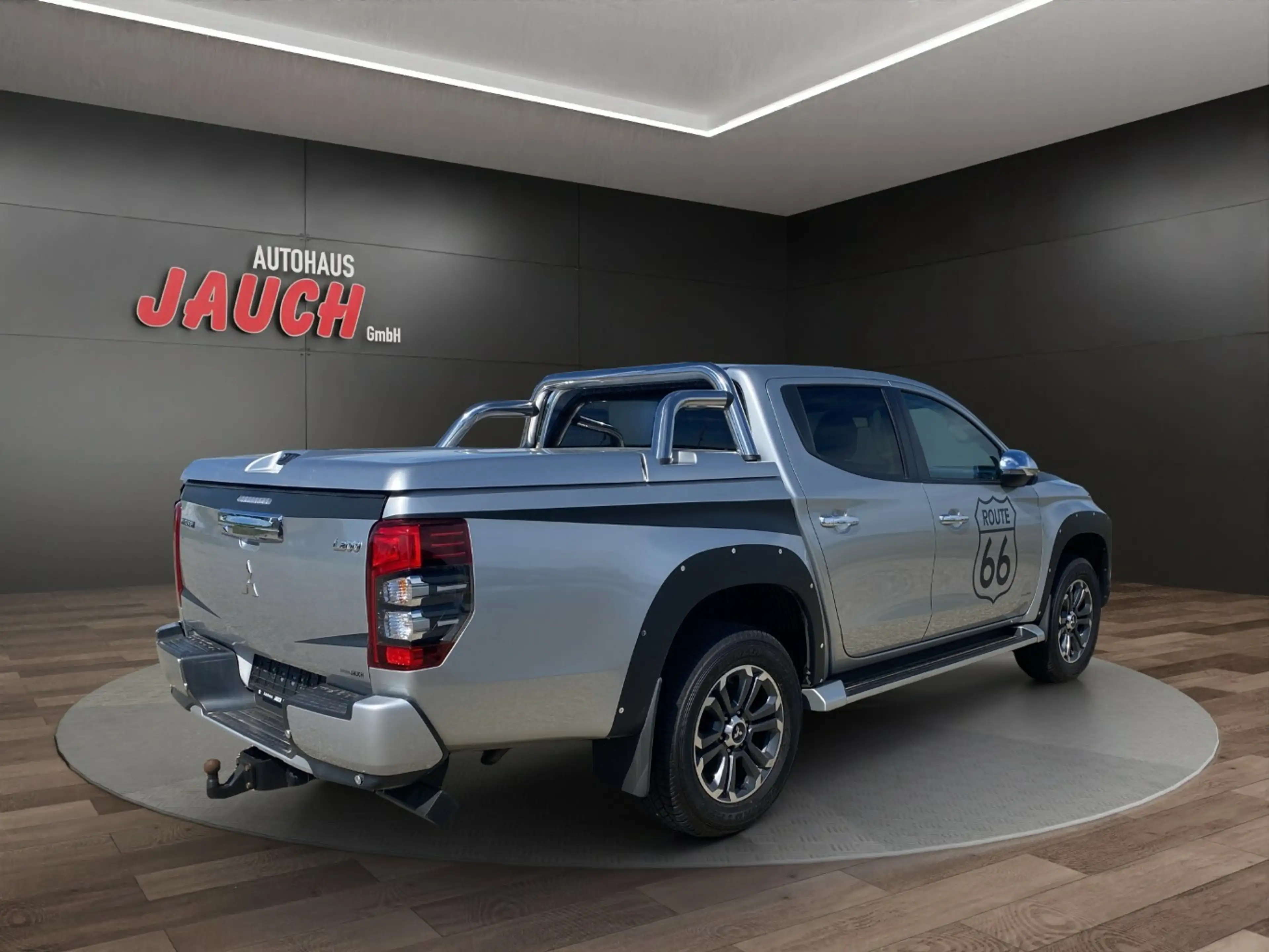 Mitsubishi L200 Plus 2,2 — photo 15