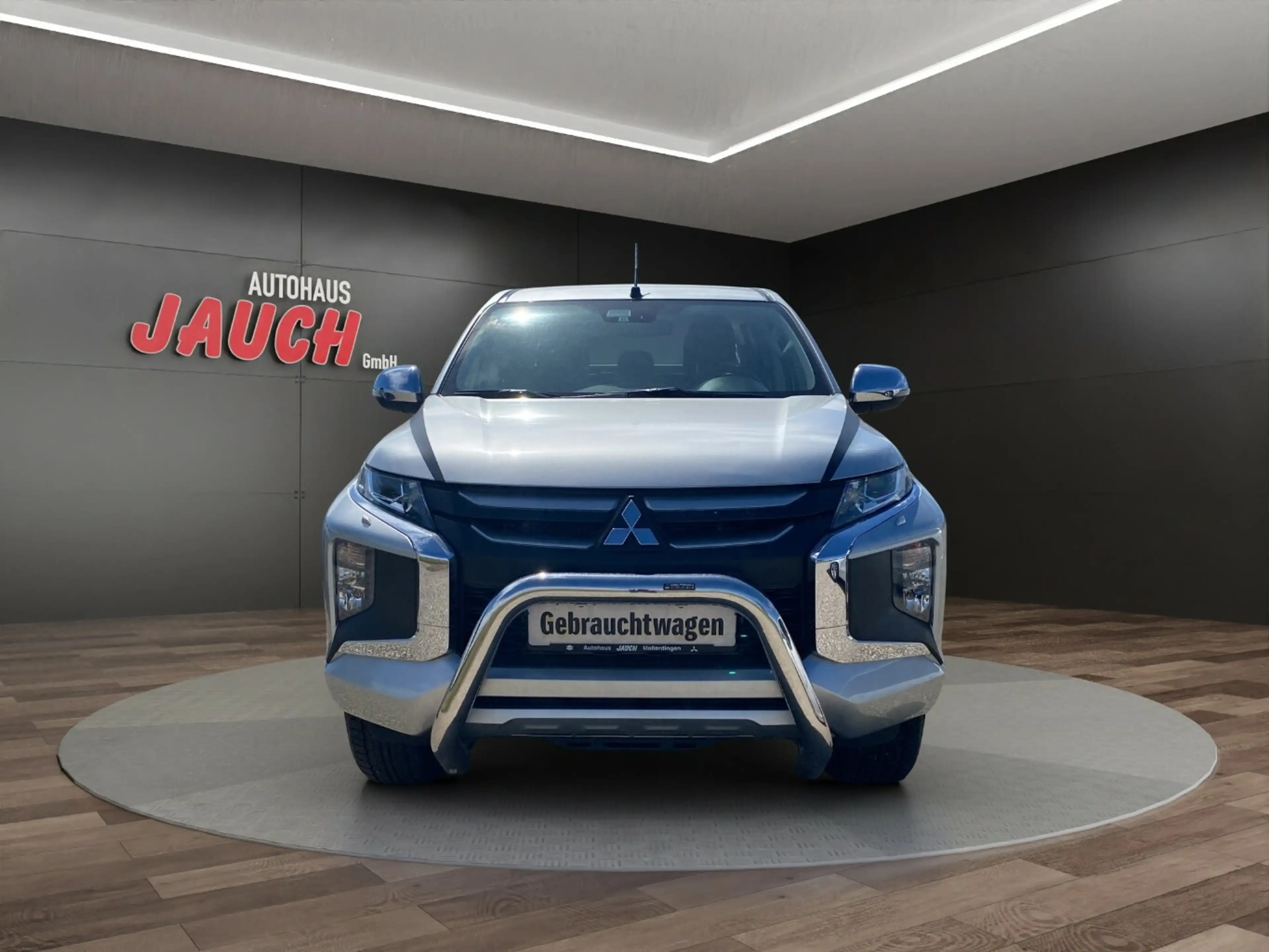 Mitsubishi L200 Plus 2,2 — photo 3
