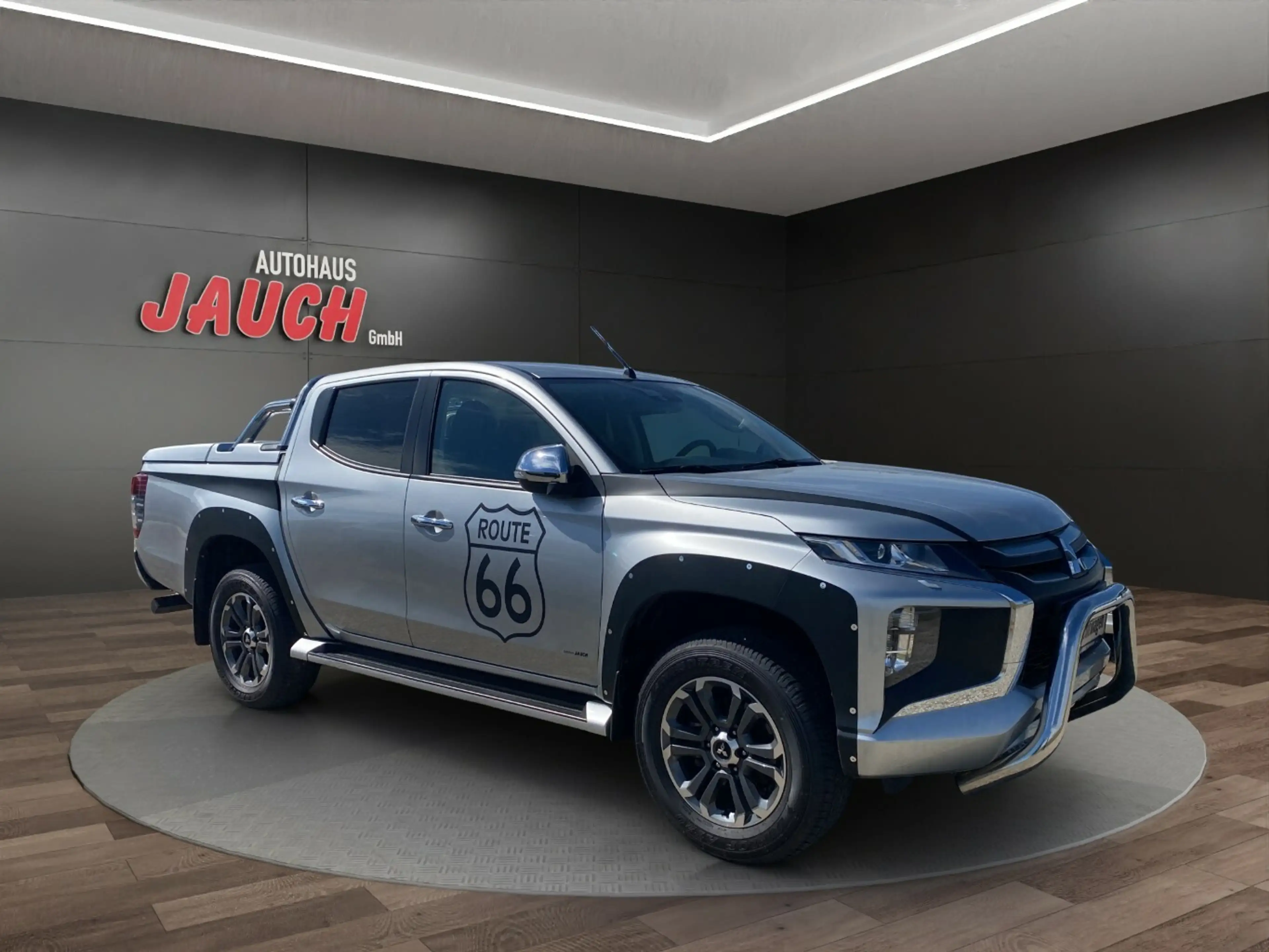 Mitsubishi L200 Plus 2,2 — photo 2