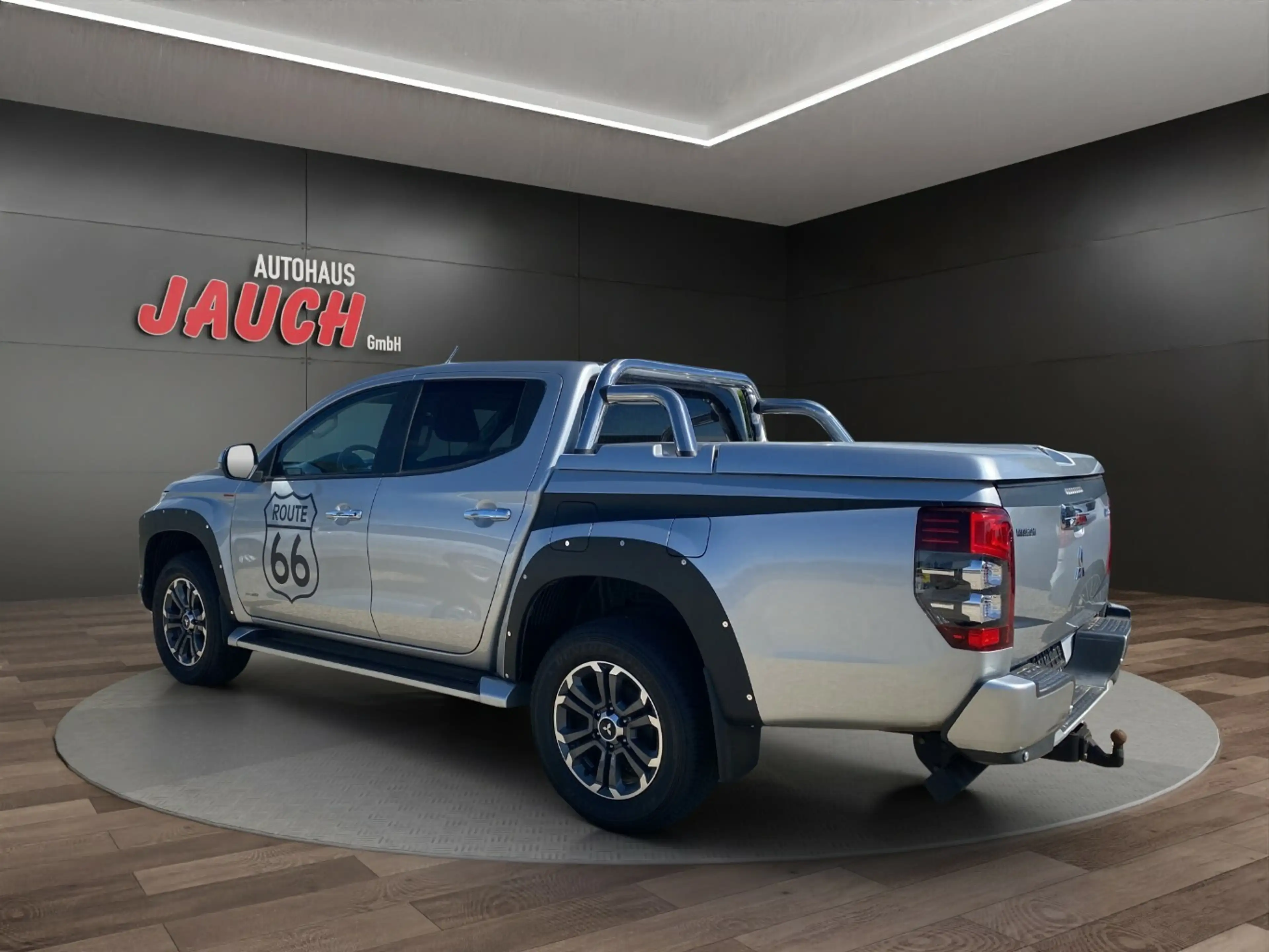 Mitsubishi L200 Plus 2,2 — photo 13