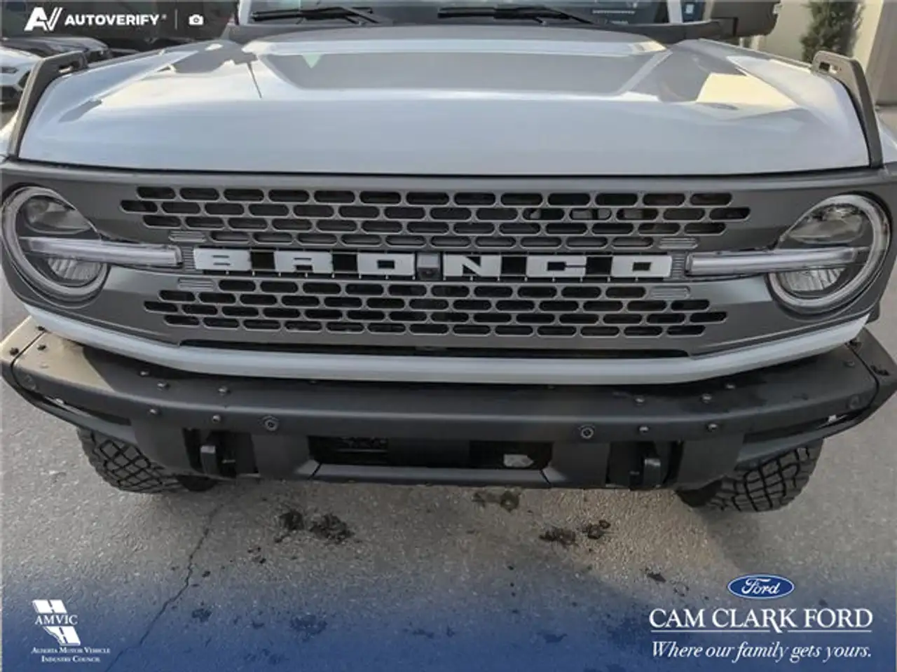 Ford Bronco снимка Ford Bronco