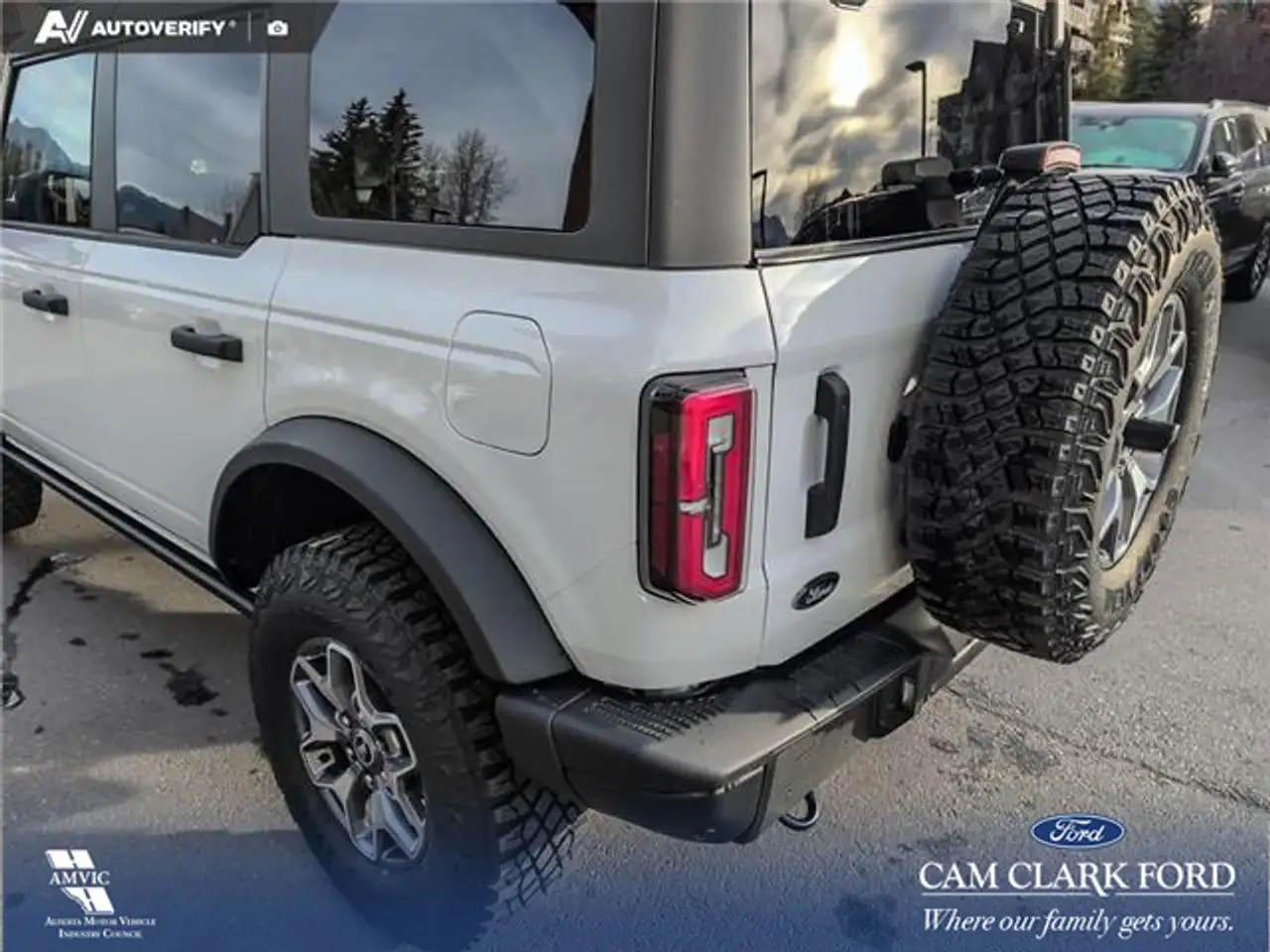 Ford Bronco снимка Ford Bronco