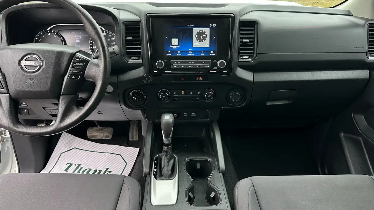 Nissan Frontier снимка Nissan Frontier