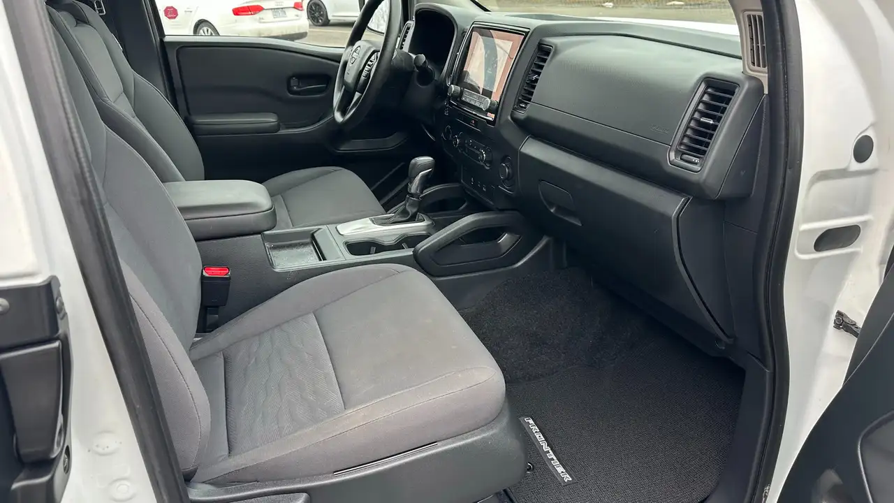 Nissan Frontier снимка Nissan Frontier