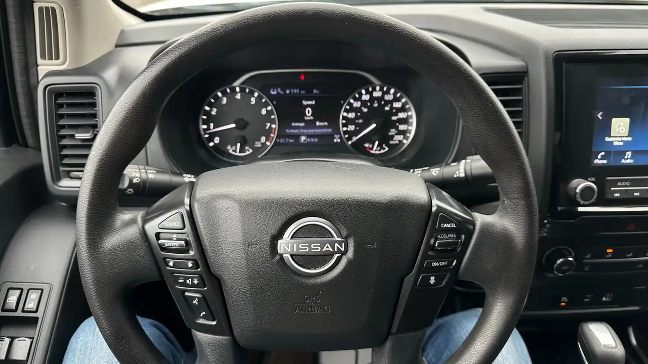 Nissan Frontier снимка Nissan Frontier