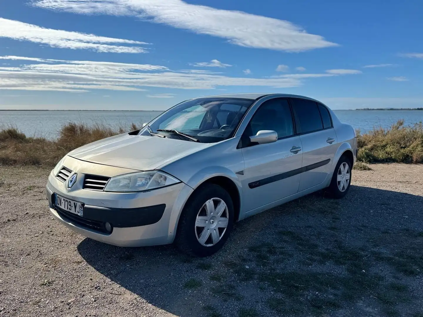 Renault Megane Mégane 1.9 dCi 120 Confort Expression Gris - 1