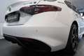 Alfa Romeo Giulia 2.0 16V 280 AT8 Q4 VELOCE Weiß - thumbnail 8
