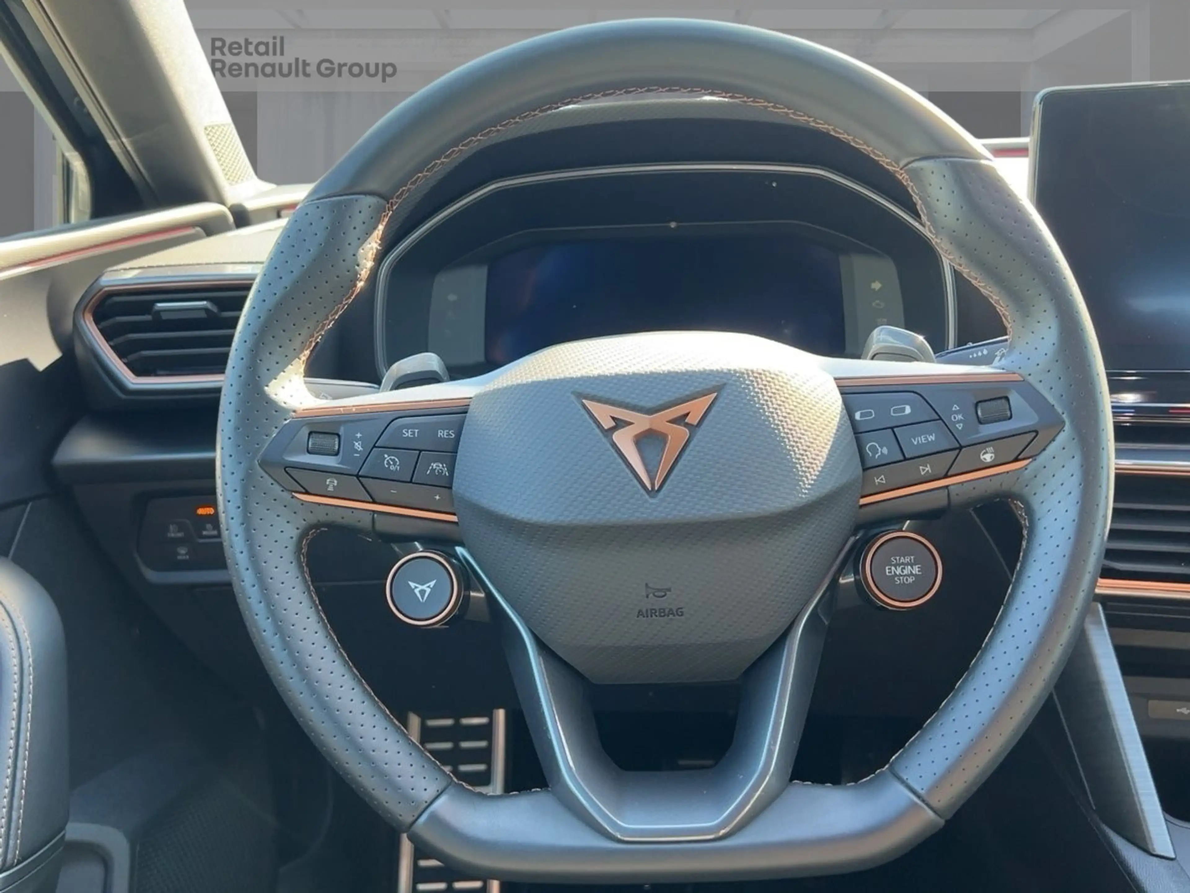 CUPRA Leon Sportstourer 2.0 TSI VZ 4Drive OPF — photo 11
