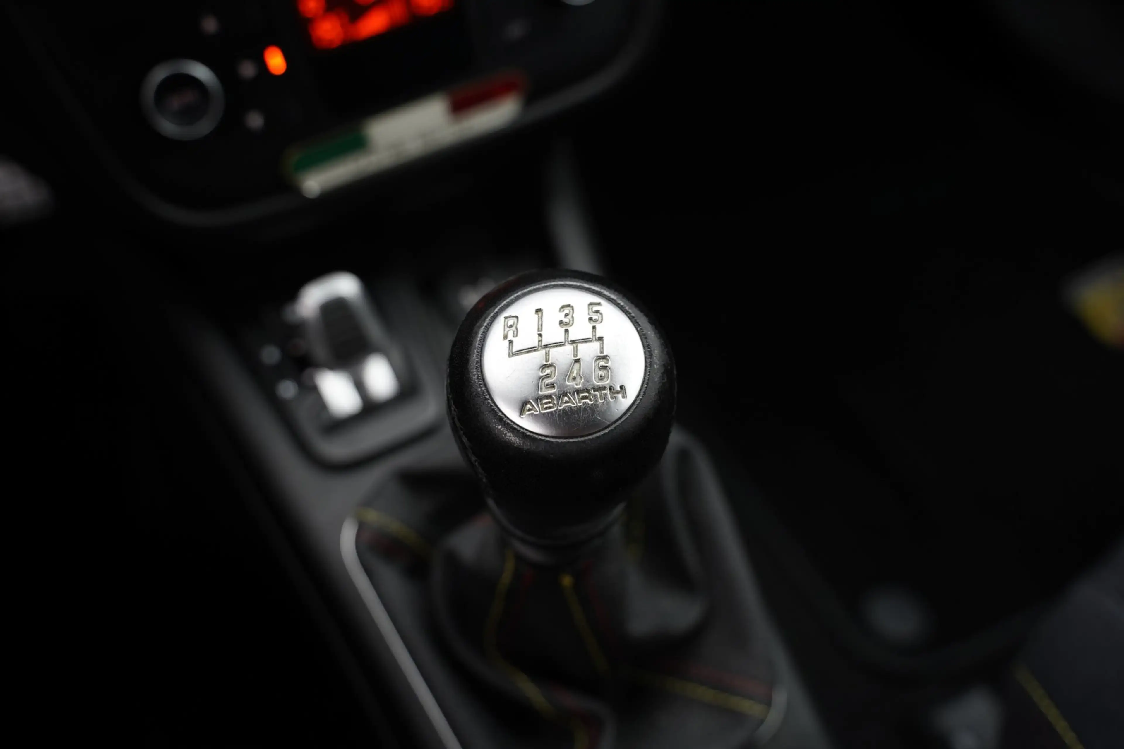 Fiat Punto Evo 1.4 Abarth Supersport 163pk, Kuipstoelen, NAP — photo 15