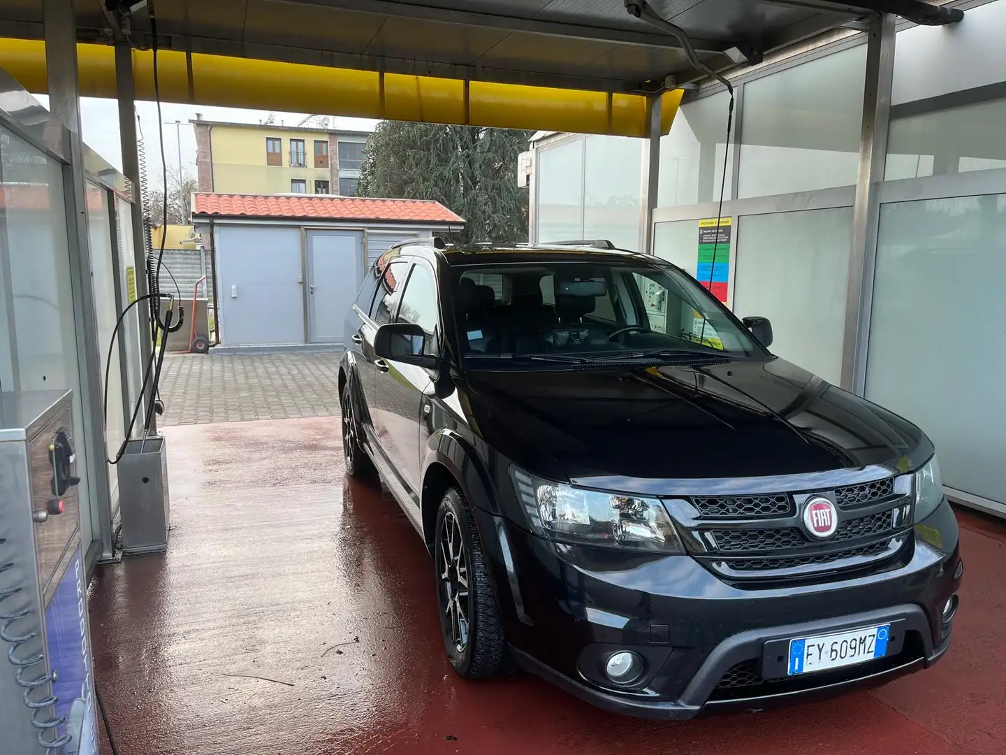 Fiat Freemont Freemont 2.0 mjt 16v Black Code 4x4 170cv auto Zwart - 1