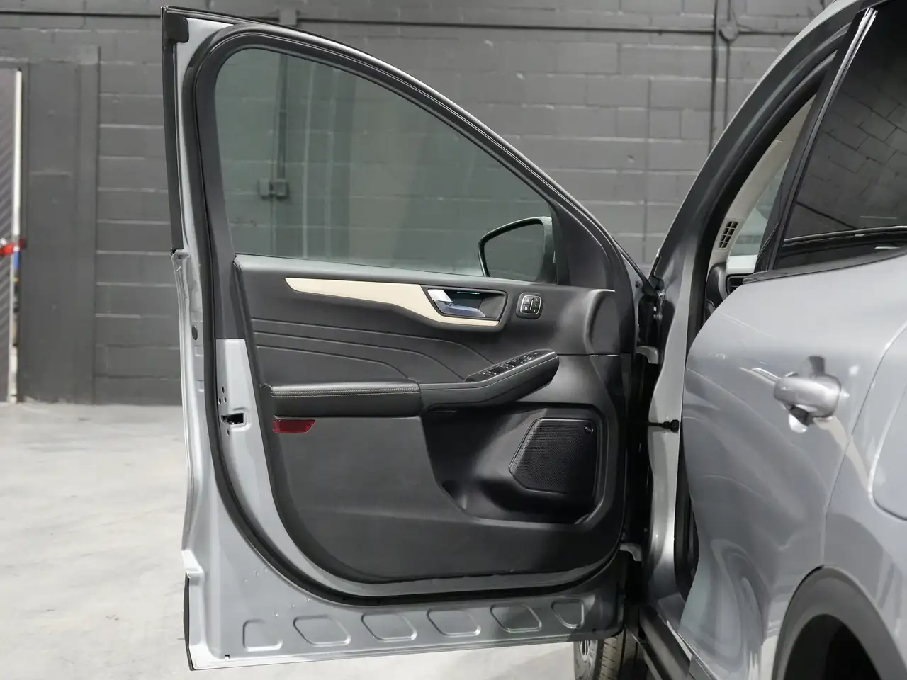 Ford Escape снимка Ford Escape