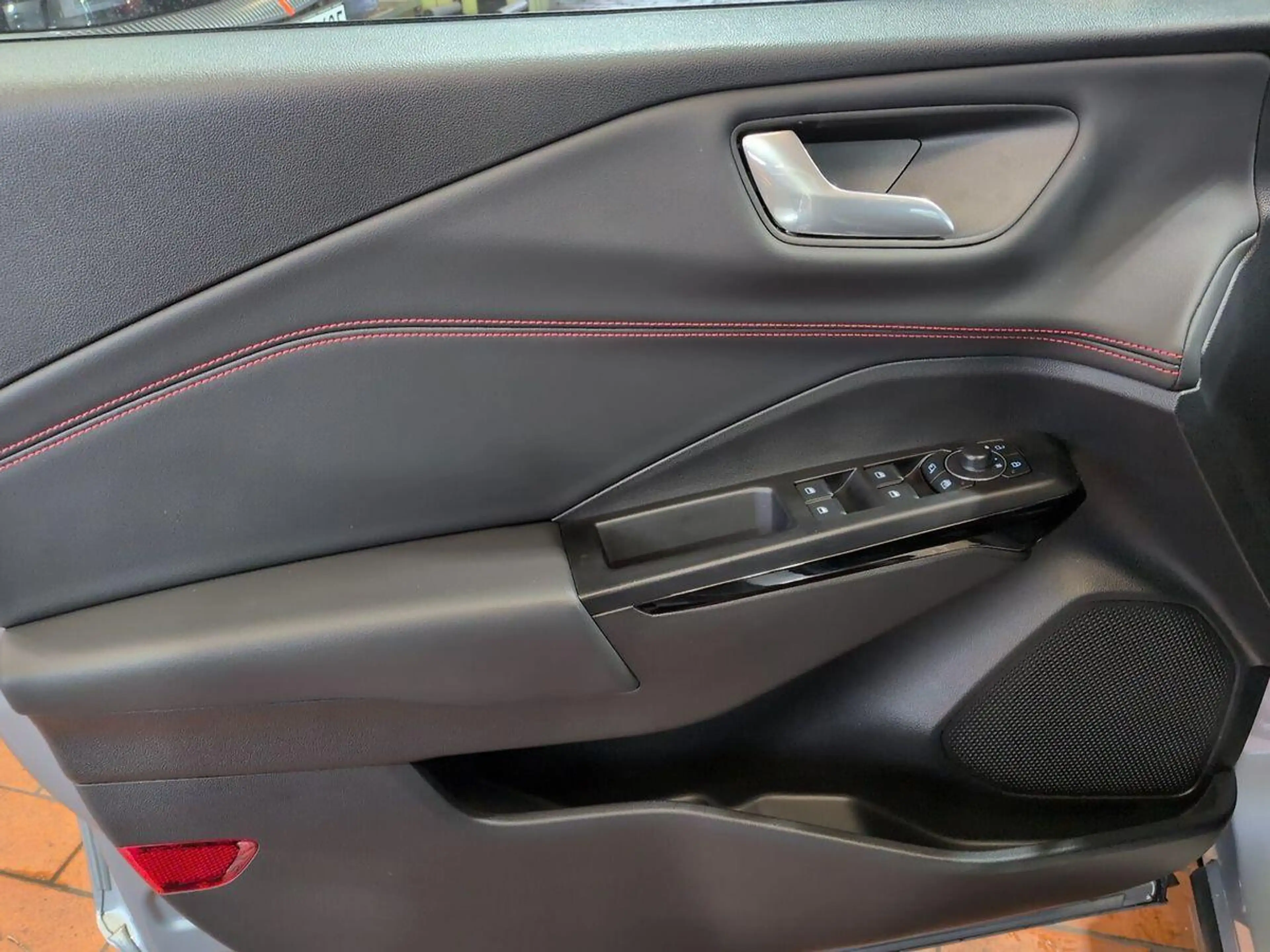 Ford Puma ST-Line X 1.0L / Fahrassistenz-System / LED — photo 9