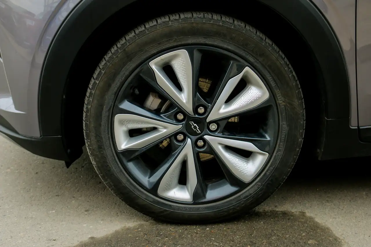 Chevrolet Bolt снимка Chevrolet Bolt