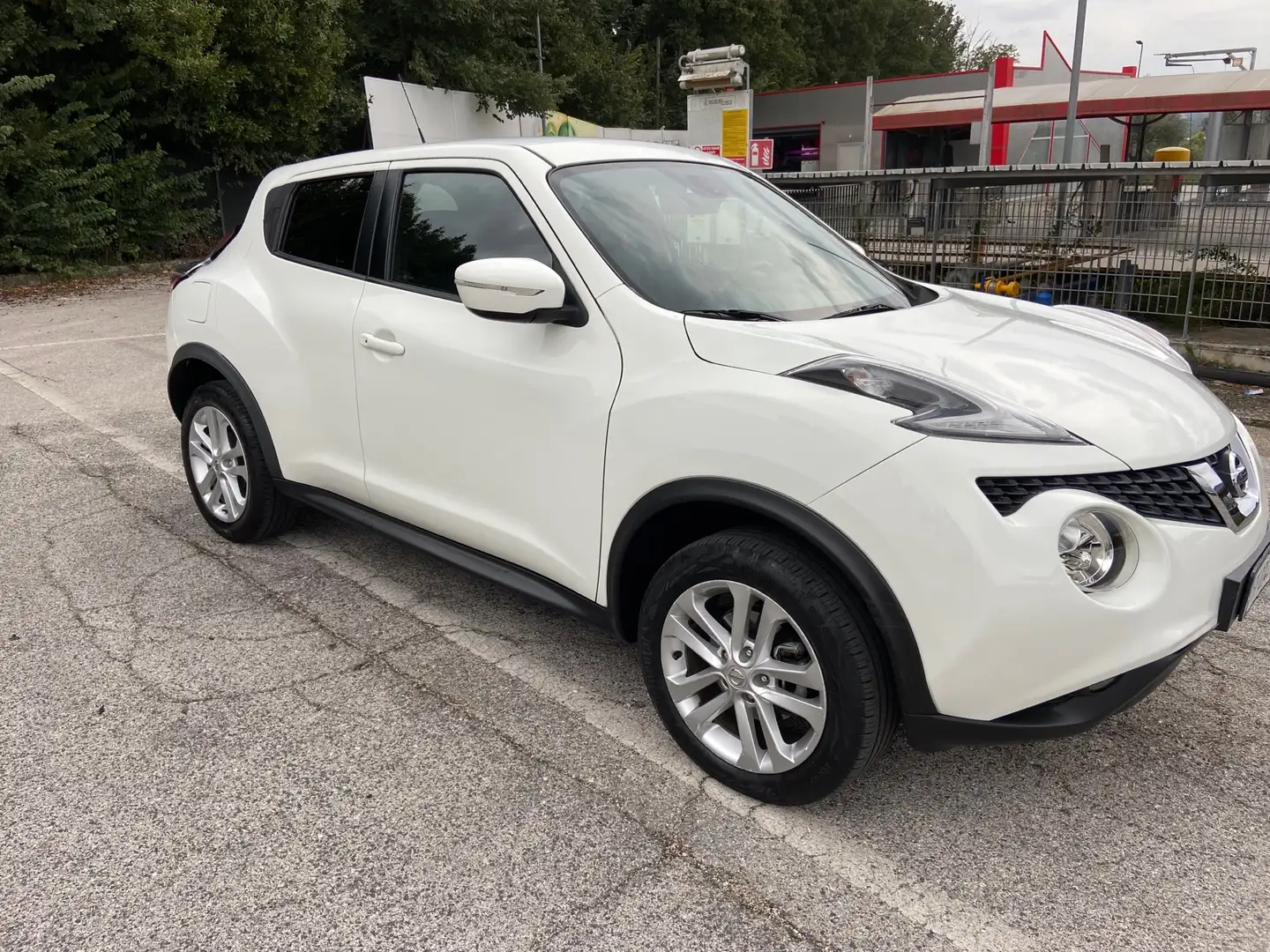 Nissan Juke 1.5 dci Tekna c/pelle 110cv E6 Bianco - 2