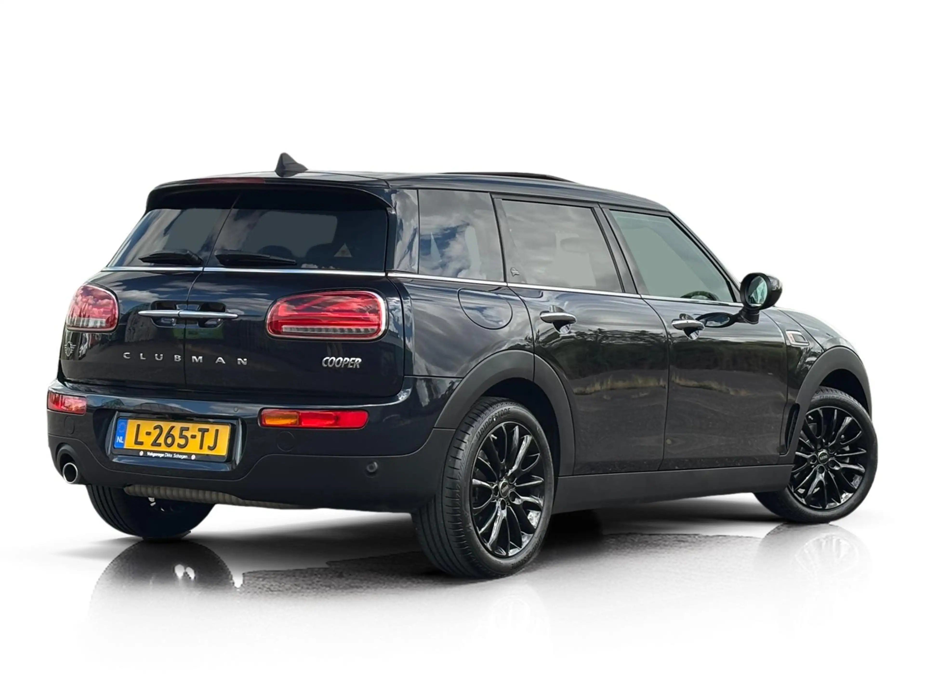 MINI Cooper Clubman 1.5 Richmond Park Edition ✅ Pano ✅ Leder ✅ H/K — photo 2