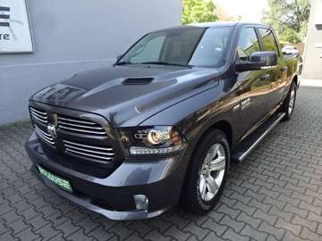 1500 5,7L V8 HEMI