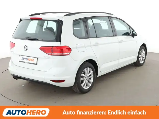 Volkswagen Touran view 6