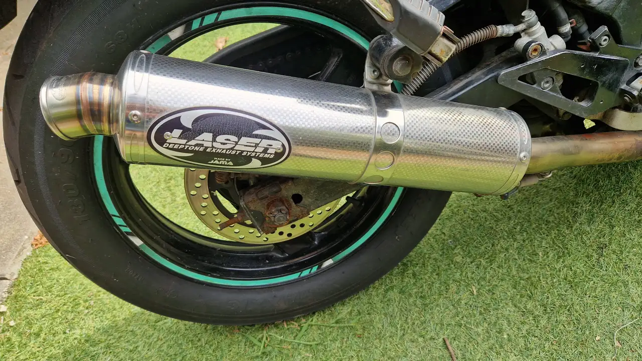 Kawasaki GPZ 500 S