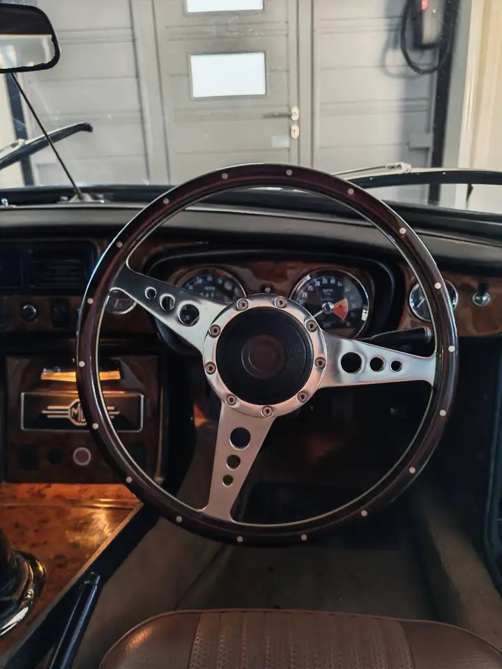 MG MGB GT ROADSTER, foto 12