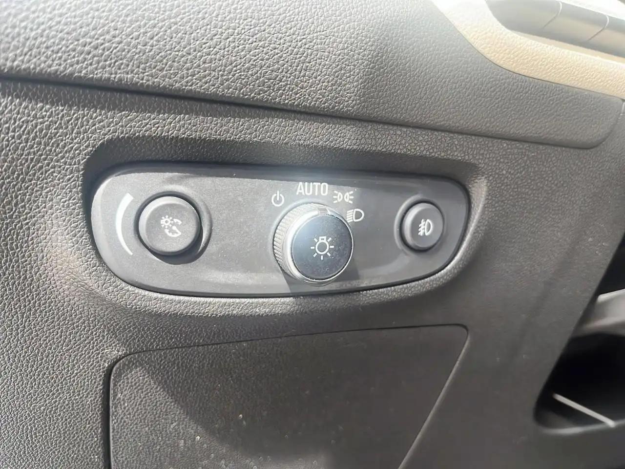 Buick Encore photo Buick Encore