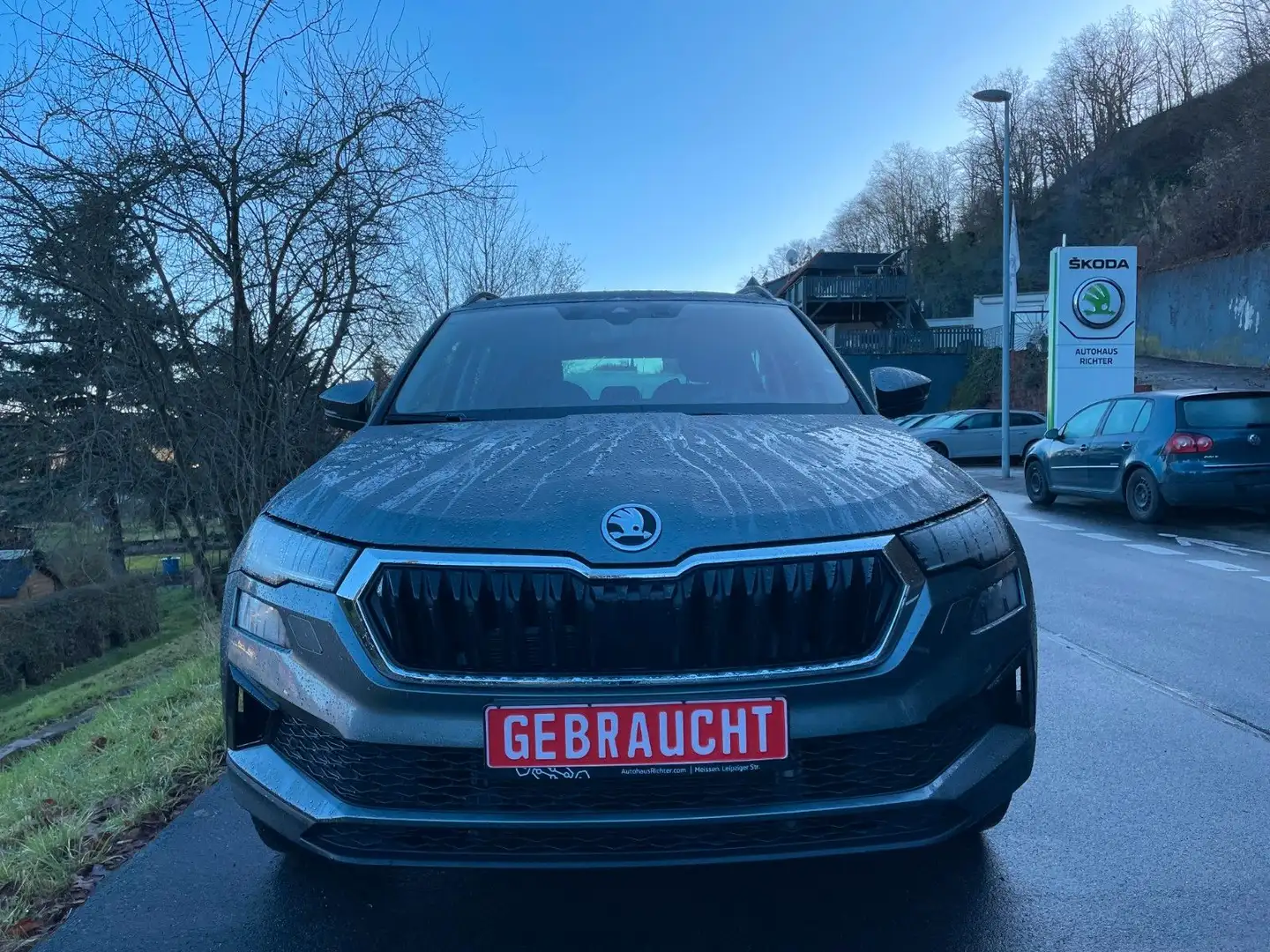 Skoda Karoq Style 1.5 TSI 110 kW DSG Gris - 2