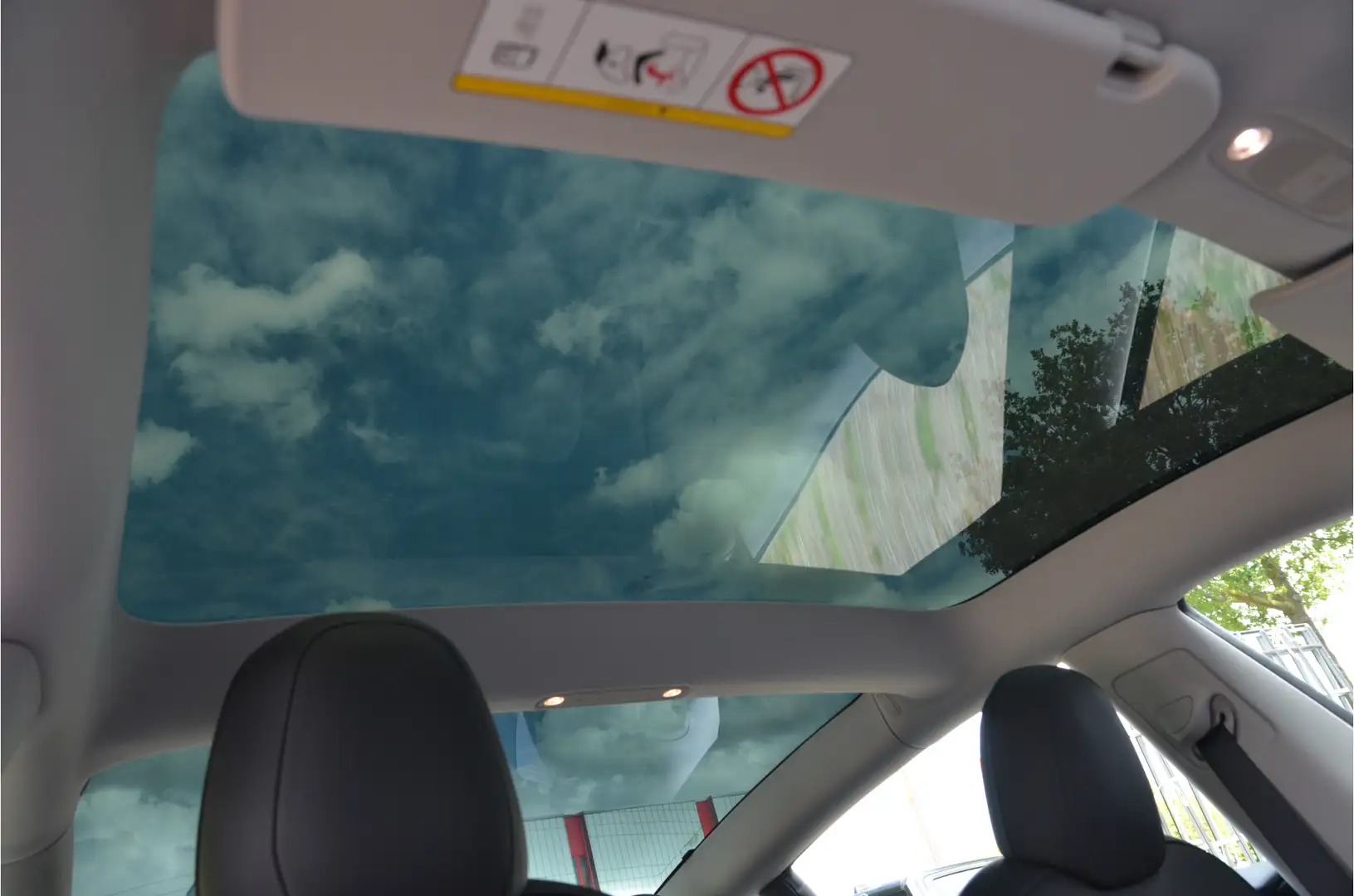 Tesla Model 3 Performance AWD 75 kWh AutoPilot, Warmtepomp Grau - 2