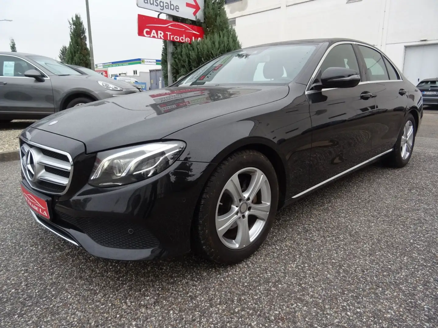 Mercedes-Benz E 200 Lim./Widescreen Cockpit/Multibeam LED Schwarz - 1