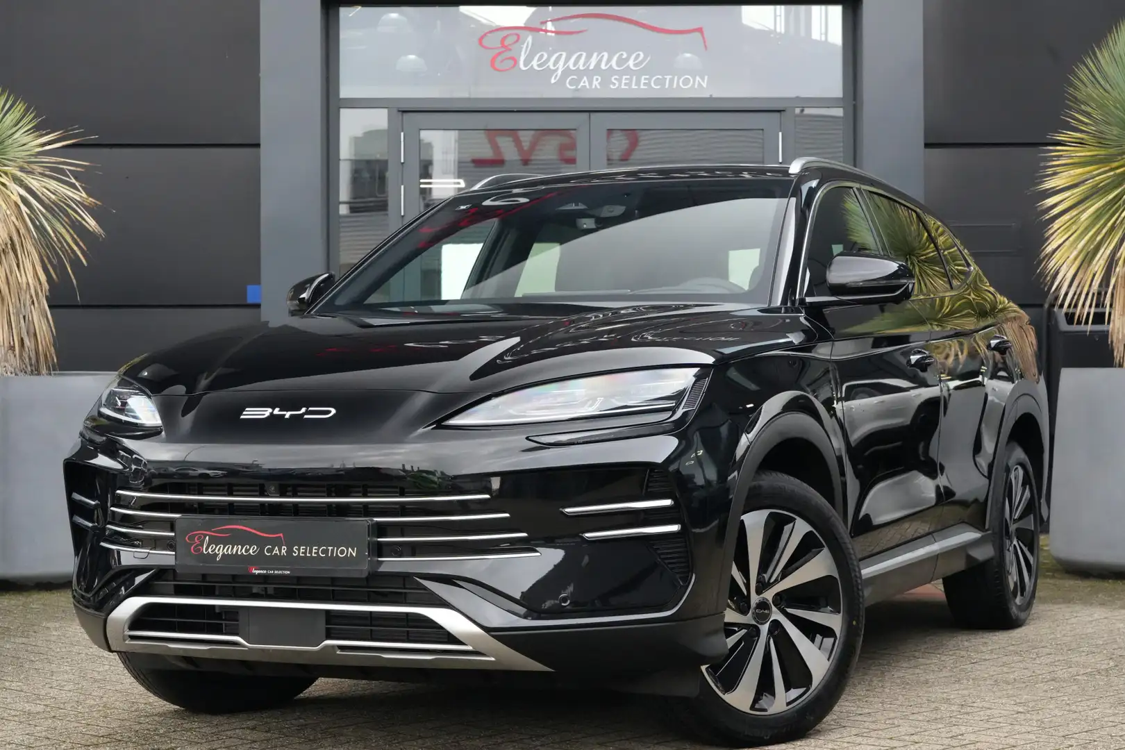 BYD Seal U 1.5 DM-i FWD Boost 218pk Panoramadak/Stoelverwarmi Negro - 1